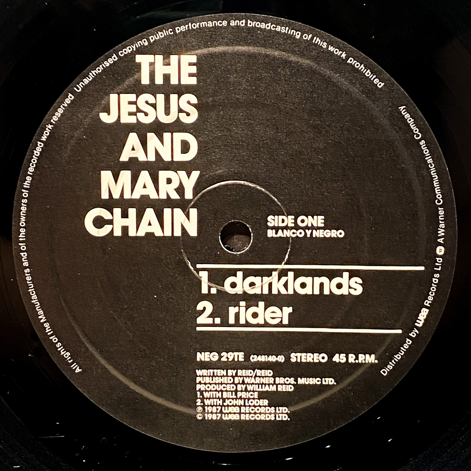 [Nick's Disk Pics] Jesus and Mary Chain: Darklands E.P (10") [BLANCO Y NEGRO]