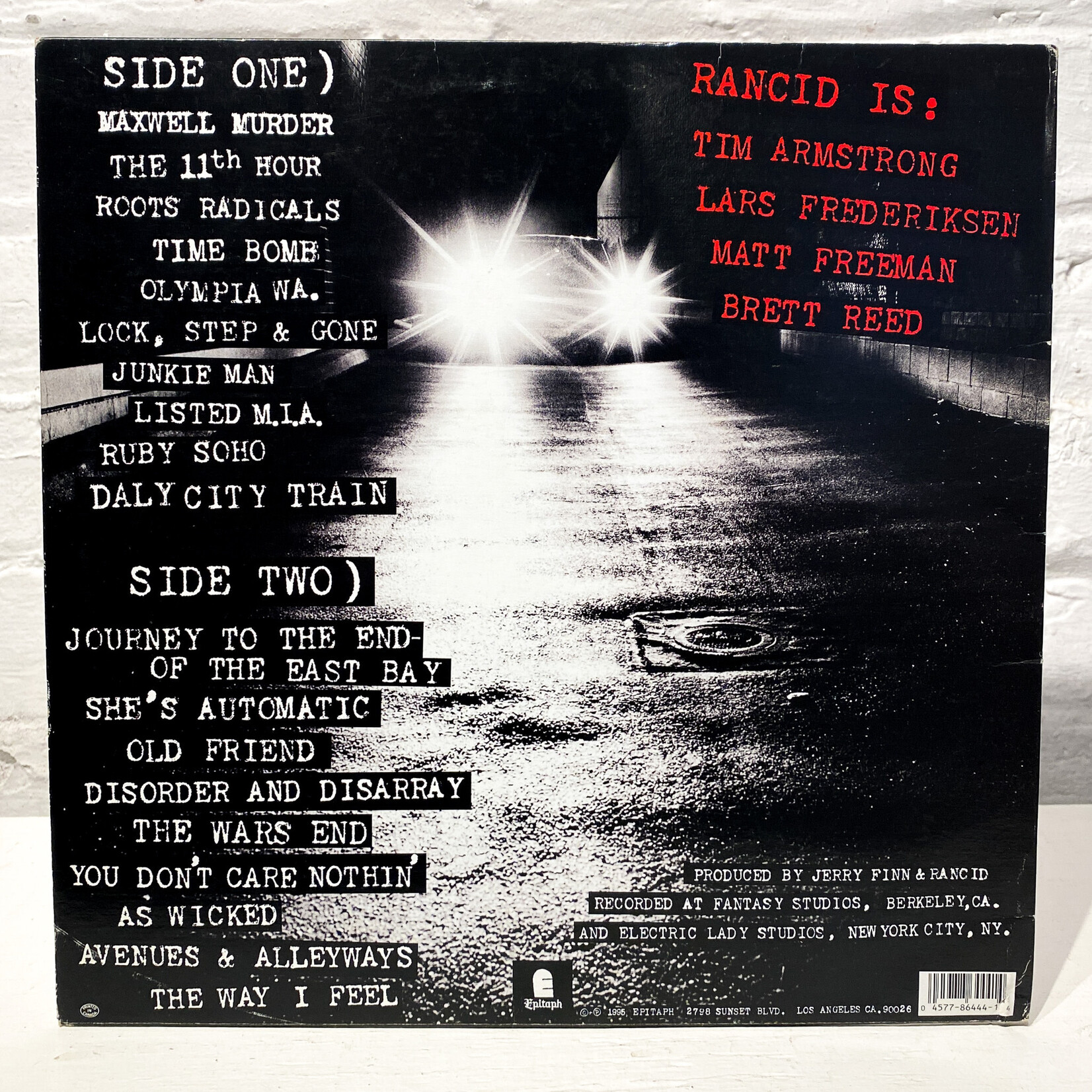 [Nick's Disk Pics] Rancid:.. And Out Come The Wolves [EPITAPH]