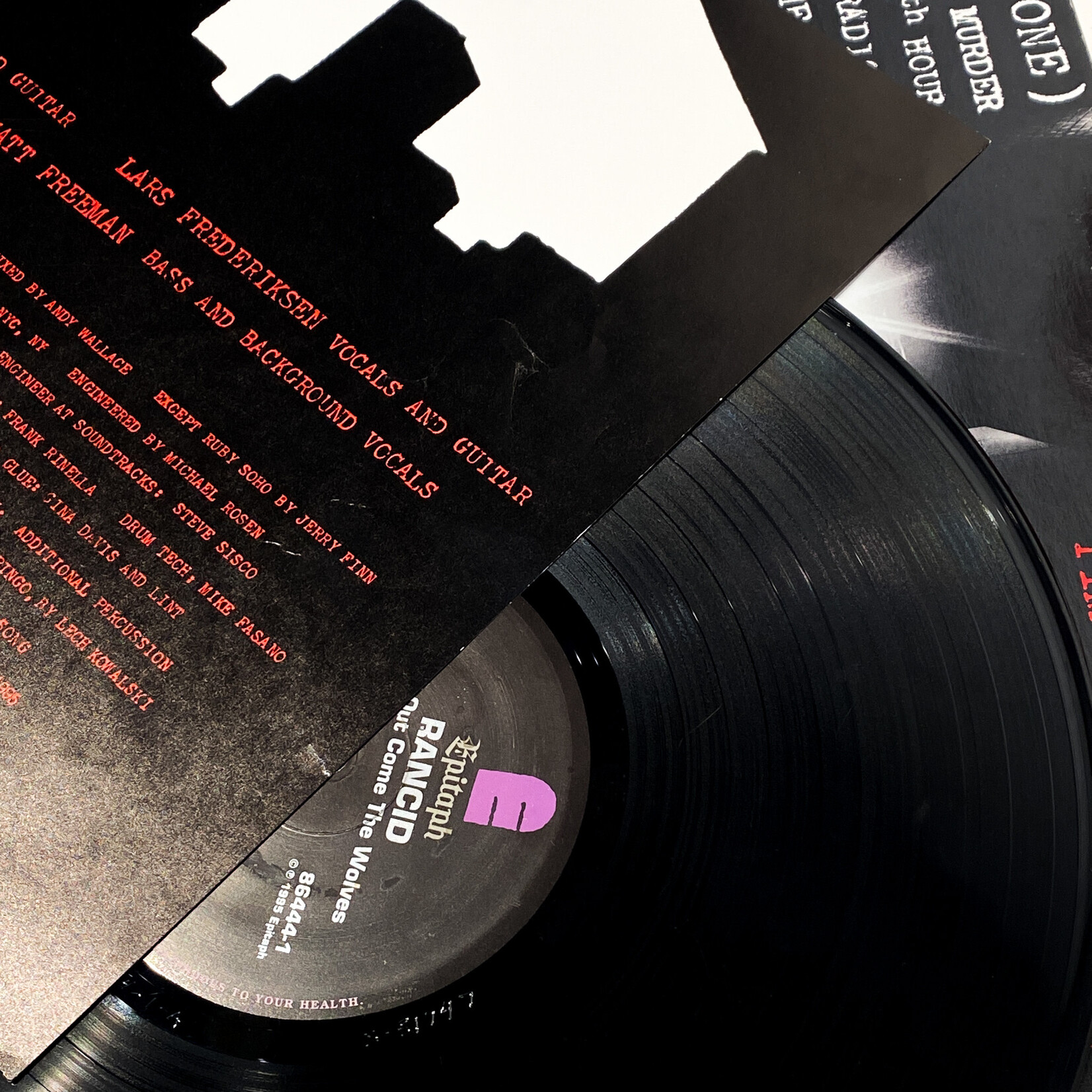 [Nick's Disk Pics] Rancid:.. And Out Come The Wolves [EPITAPH]