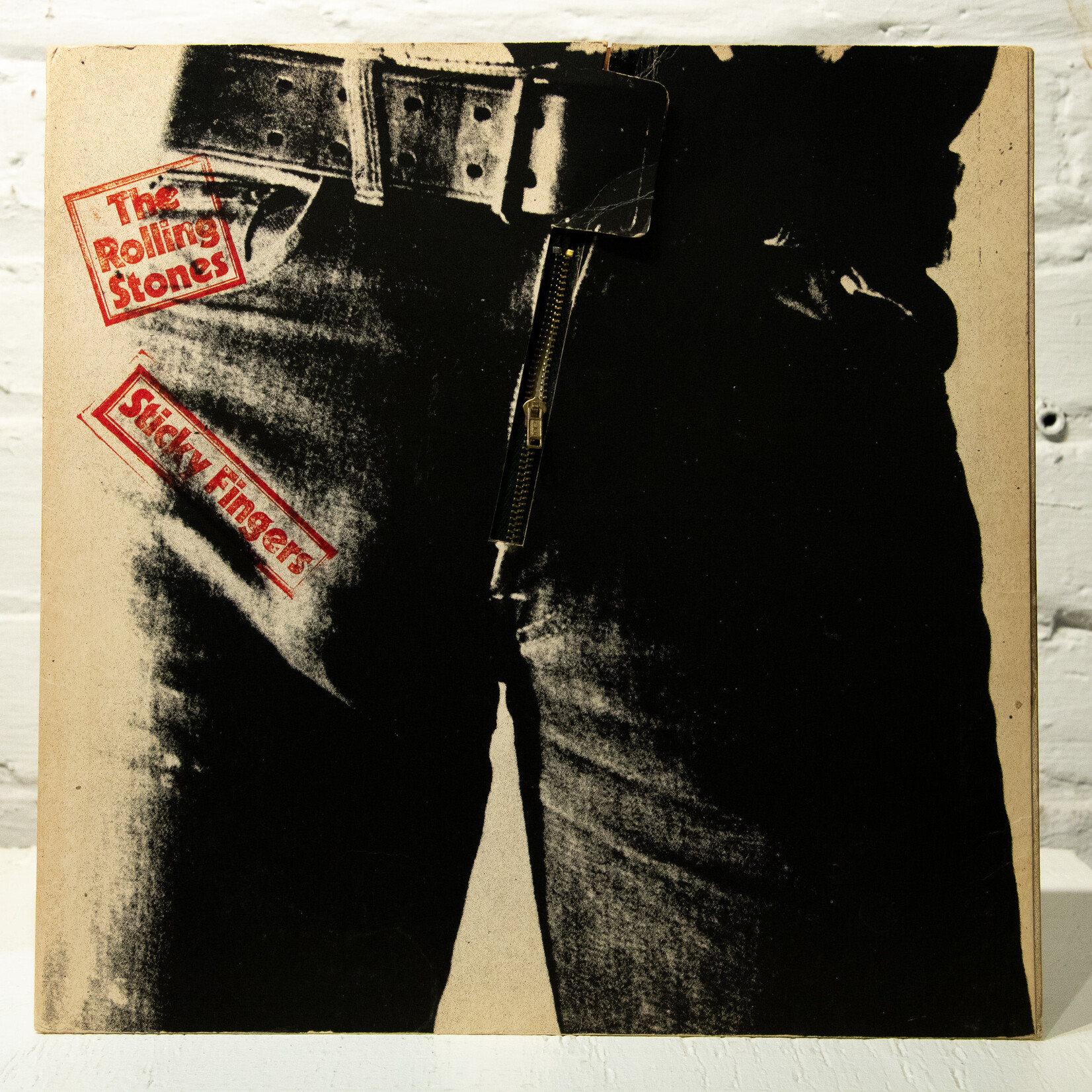 [Nick's Disk Pics] Rolling Stones: Sticky Fingers (w/ inserts) [ROLLING STONES]