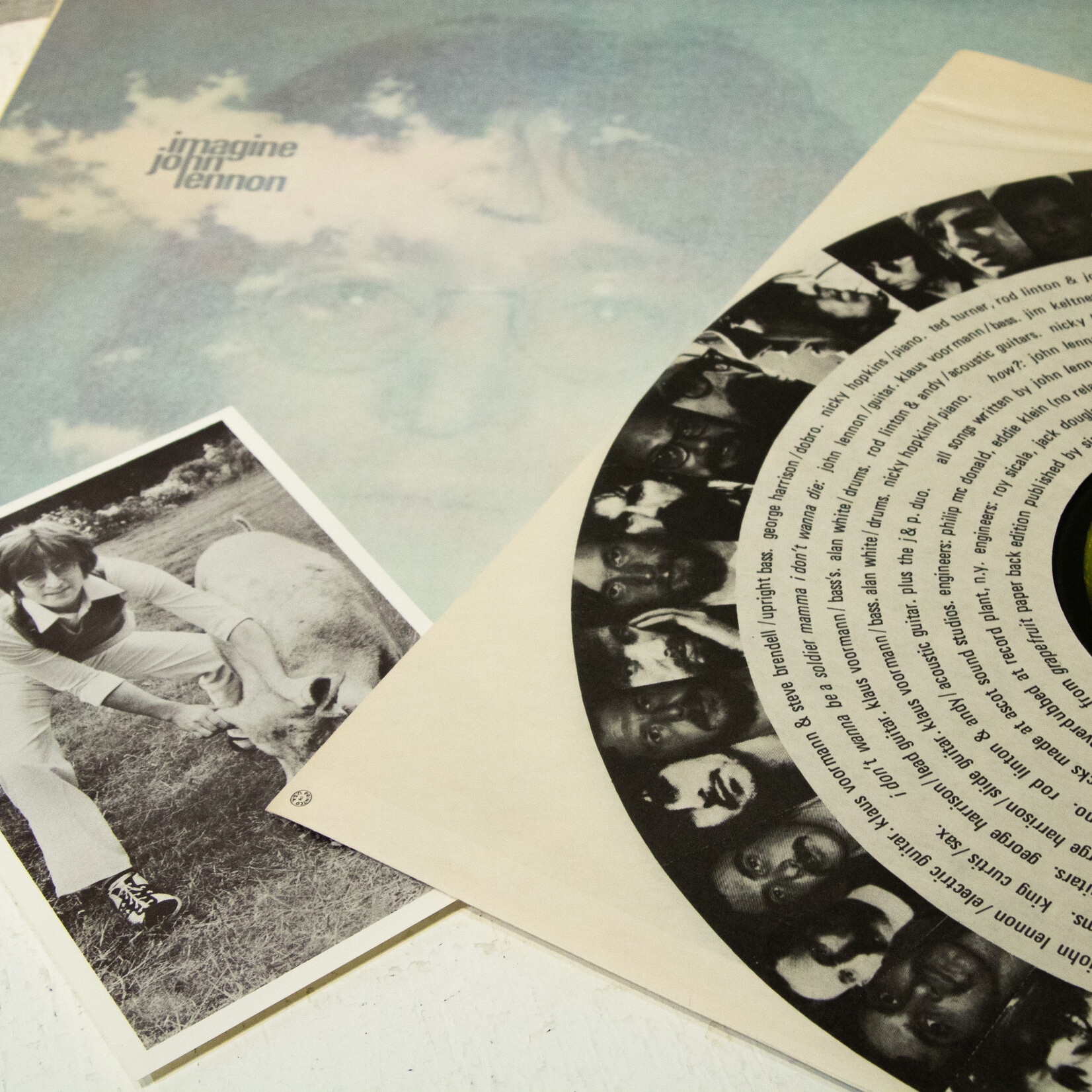 [Nick's Disk Pics] Lennon, John: Imagine (w/ inserts) [APPLE]