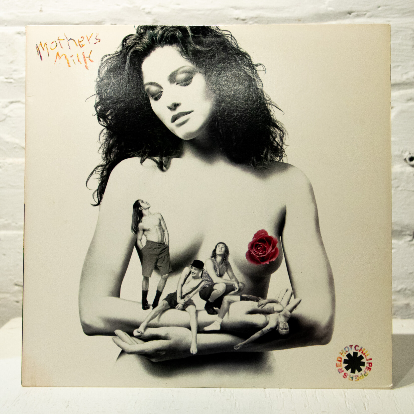 [Nick's Disk Pics] Red Hot Chili Peppers: Mother's Milk [CAPITOL]