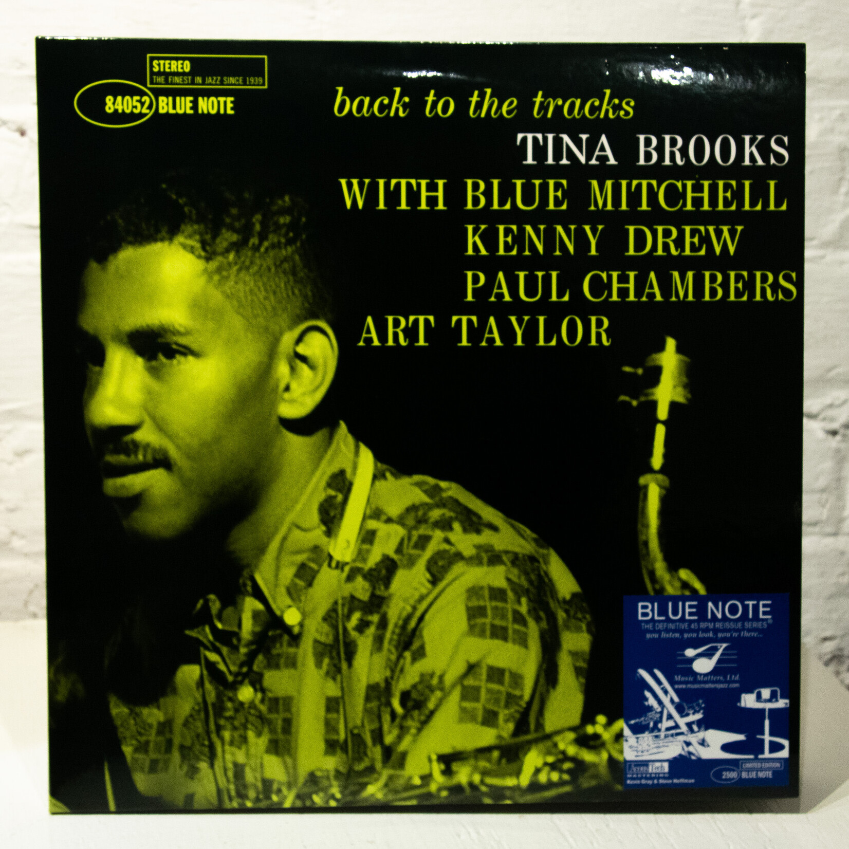 [Nick's Disk Pics] Brooks, Tina: Back to the Tracks [BLUENOTE]