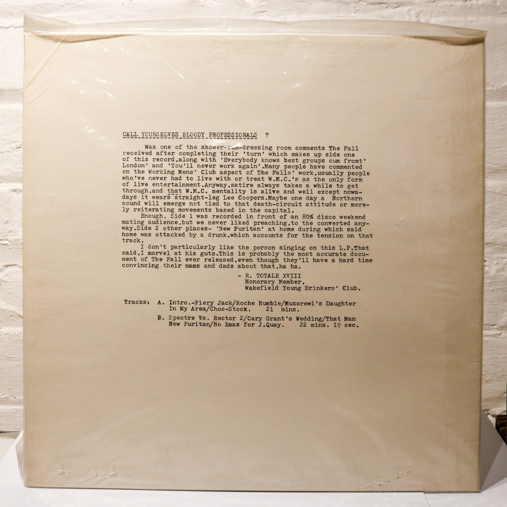 [Nick's Disk Pics] Fall: Totale's Turns (It's Now Or Never) [ROUGH TRADE]