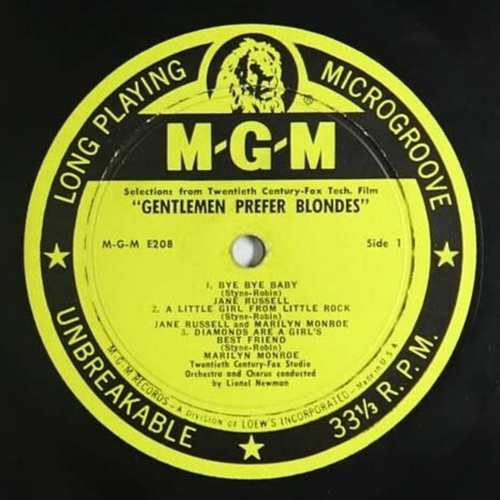 [Kollectible Vinyl] Russell, Jane & Marilyn Monroe: Gentleman Prefer Blondes 7" (1953, Canada, VG, Soundtrack) [MGM]