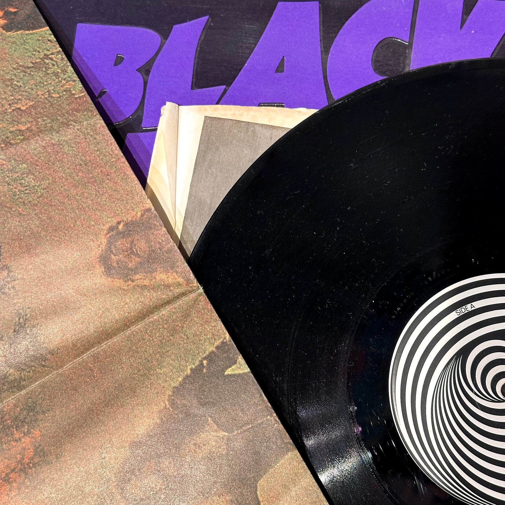 [Nick's Disk Pics] Black Sabbath: Master of Reality (1971, UK, VG)[VERTIGO]