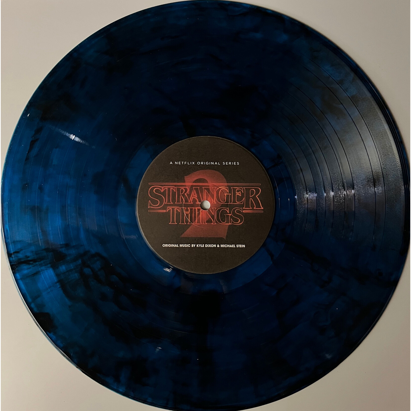 [Nick's Disk Pics] Dixon, Kyle & Michael Stein: Stranger Things 2 (original music) (2017, USA, Blue/ Black Vinyl, VG+) [LAKESHORE]