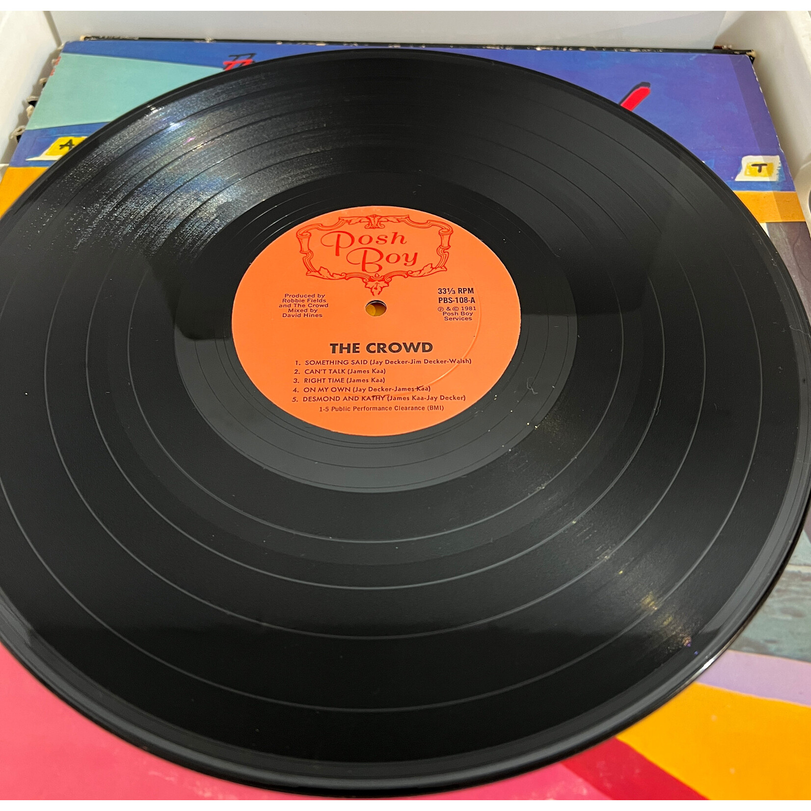 [Kollectible Vinyl] Crowd: A World Apart (1981, USA, VG+) [POSH BOY]