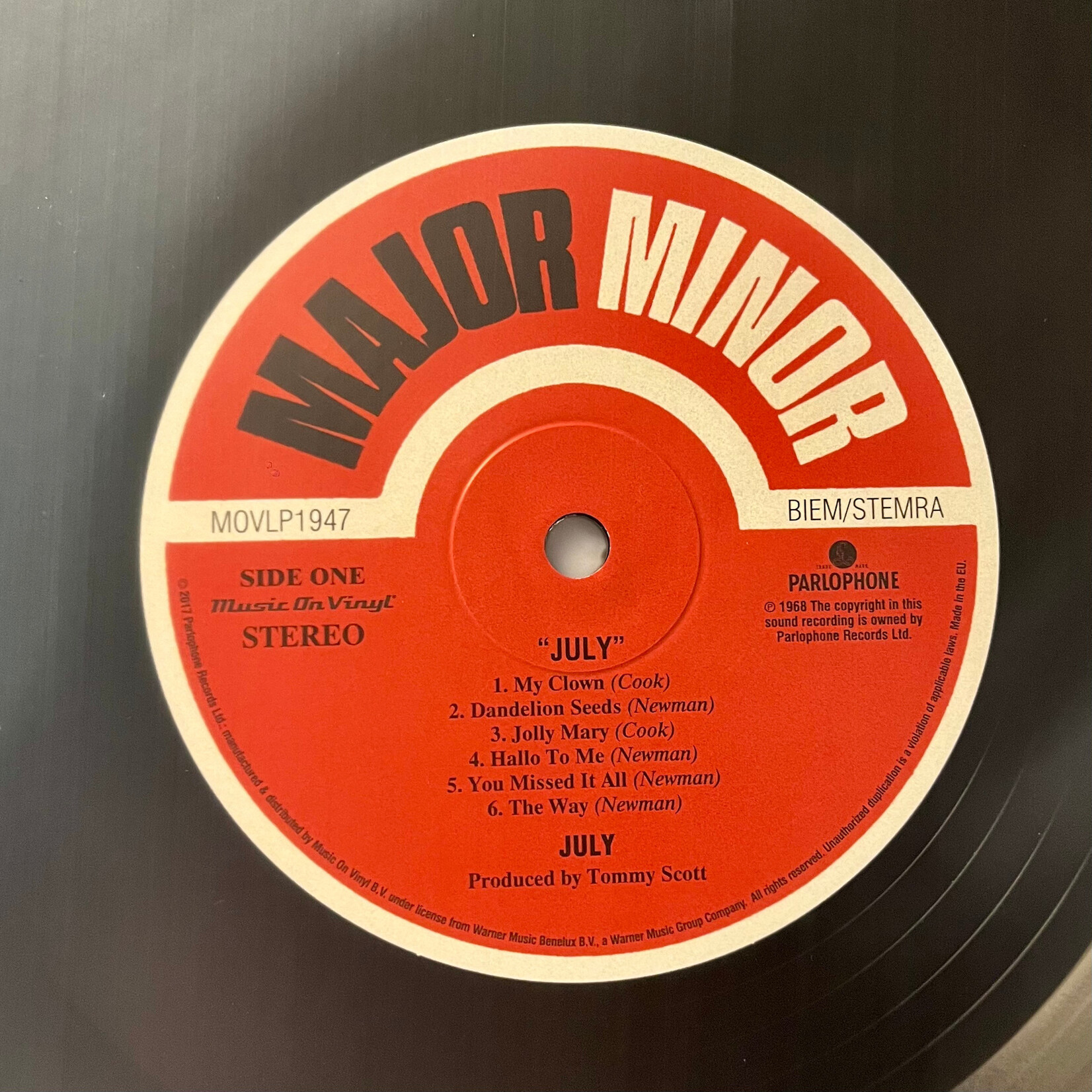 [Nick's Disk Pics] July: July (2017, Europe, Ex) [MAJOR MINOR]