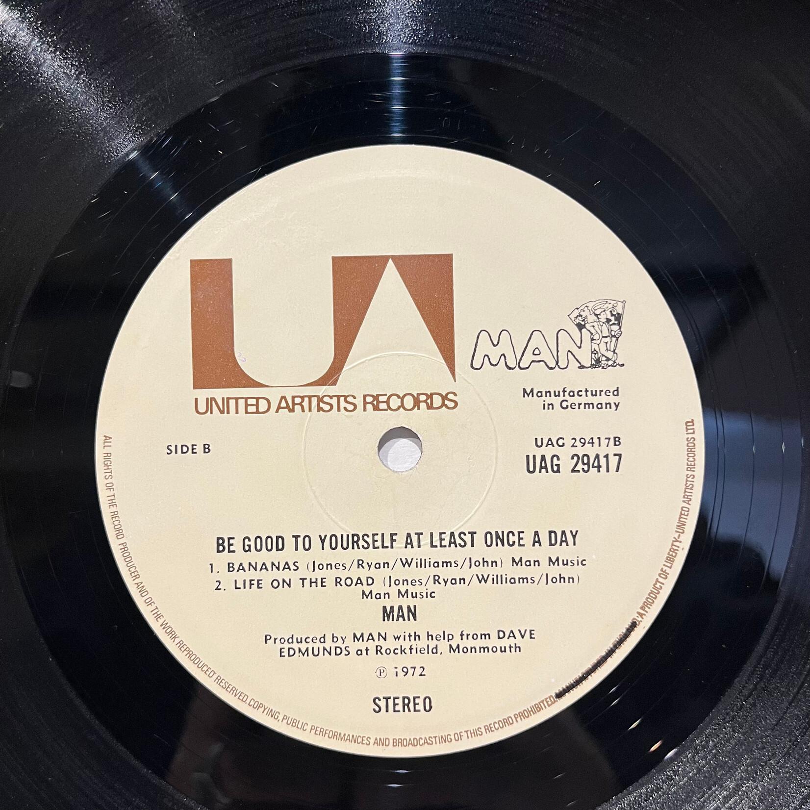 [Kollectible Vinyl] Man: Be Good To Yourself At Least Once A Day (Fold Out Cover w/inner, 1972, UK, VG+) [UNITED]