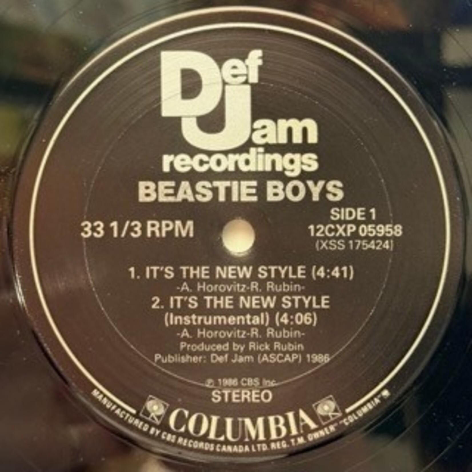 [Nick's Disk Pics] Beastie Boys: It's The New Style/Paul Revere (1986, Canada, 12", EX) [DEF JAM]