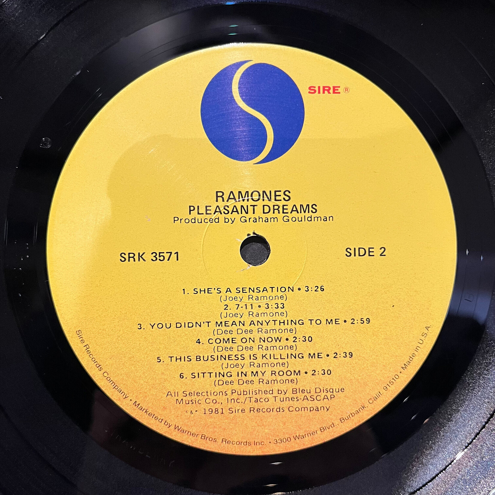[Kollectible Vinyl] Ramones: Pleasant Dreams (1981, USA, Promo Stamp, w/ Inner, VG+) [SIRE]