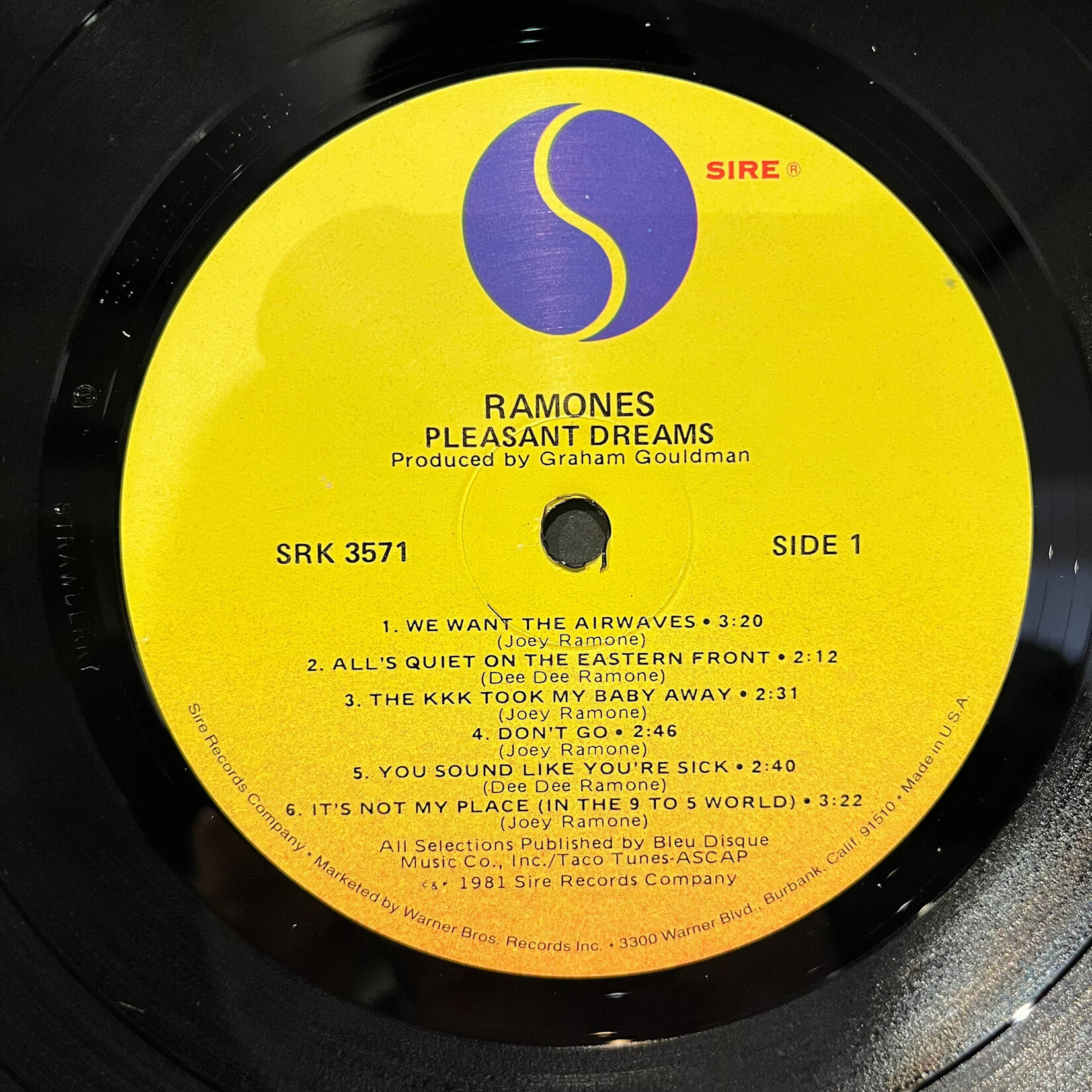[Kollectible Vinyl] Ramones: Pleasant Dreams (1981, USA, Promo Stamp, w/ Inner, VG+) [SIRE]
