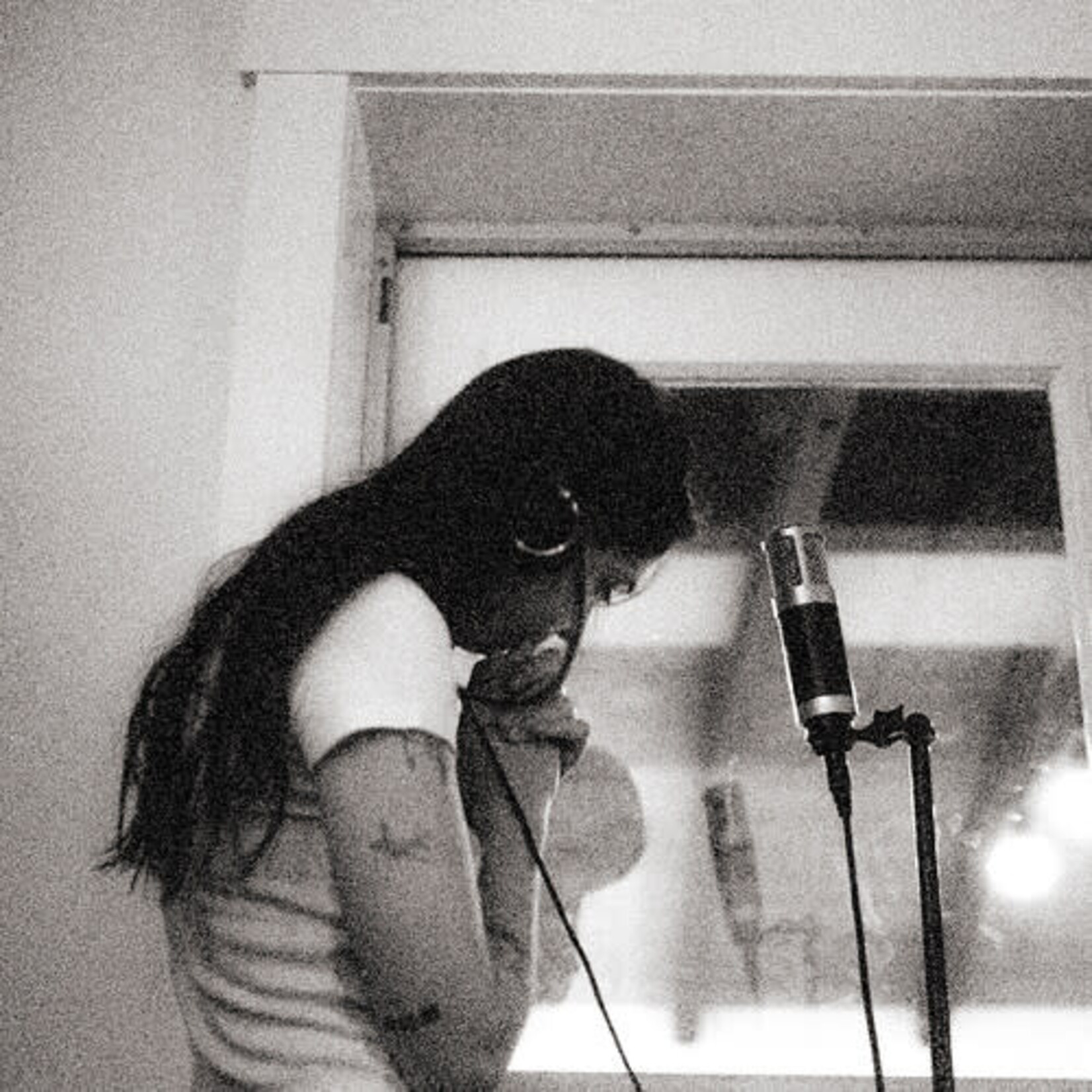 [New] Lizzy McAlpine: Older (And Wiser) [Indigo Blue/RCA Records]