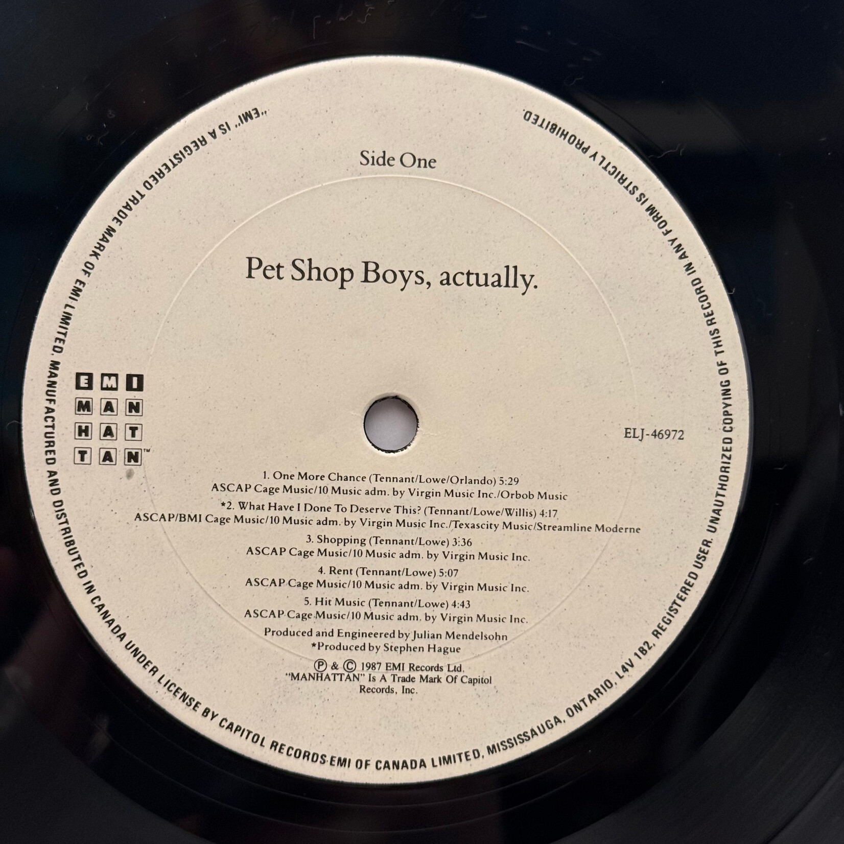 [Kollectible Vinyl] Pet Shop Boys: Actually (1987, Canada, Dedicated Autograph, with Inner, VG+) [EMI]