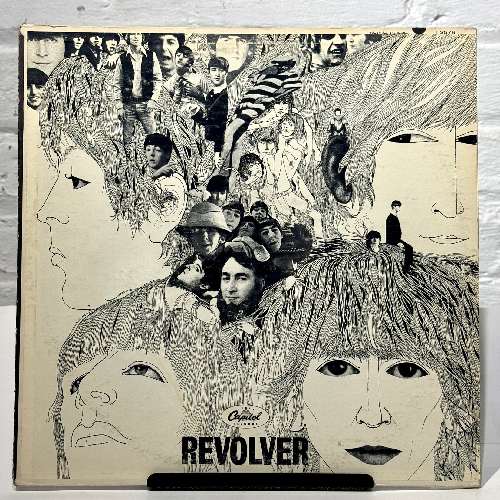 [Kollectible Vinyl] Beatles: Revolver (1966, USA, w/ Sleeve, Mono, VG) [CAPITOL]