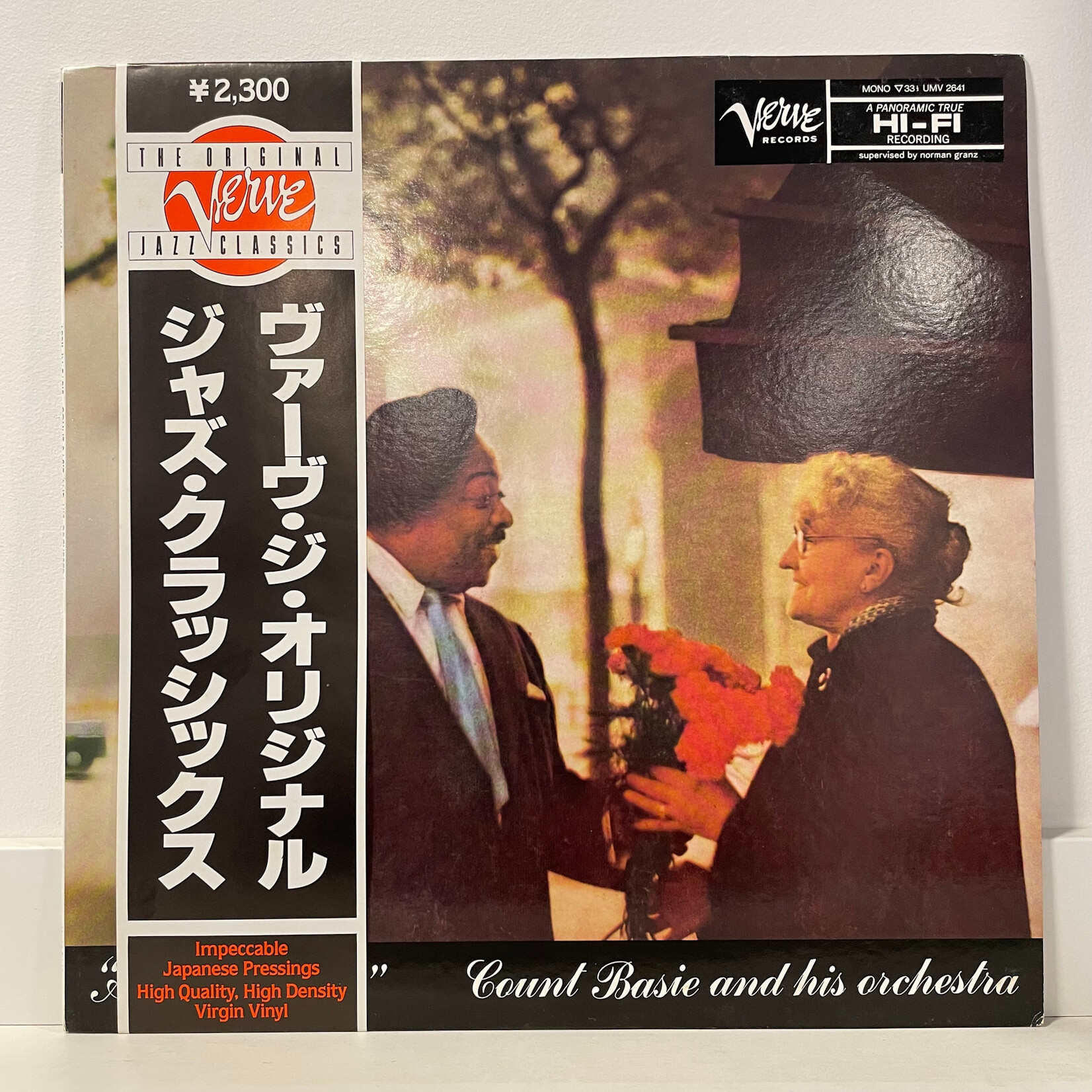 [Japanese Vintage] Basie, Count And His Orchestra: April In Paris (w/ OBI) [JAPANESE VINTAGE]