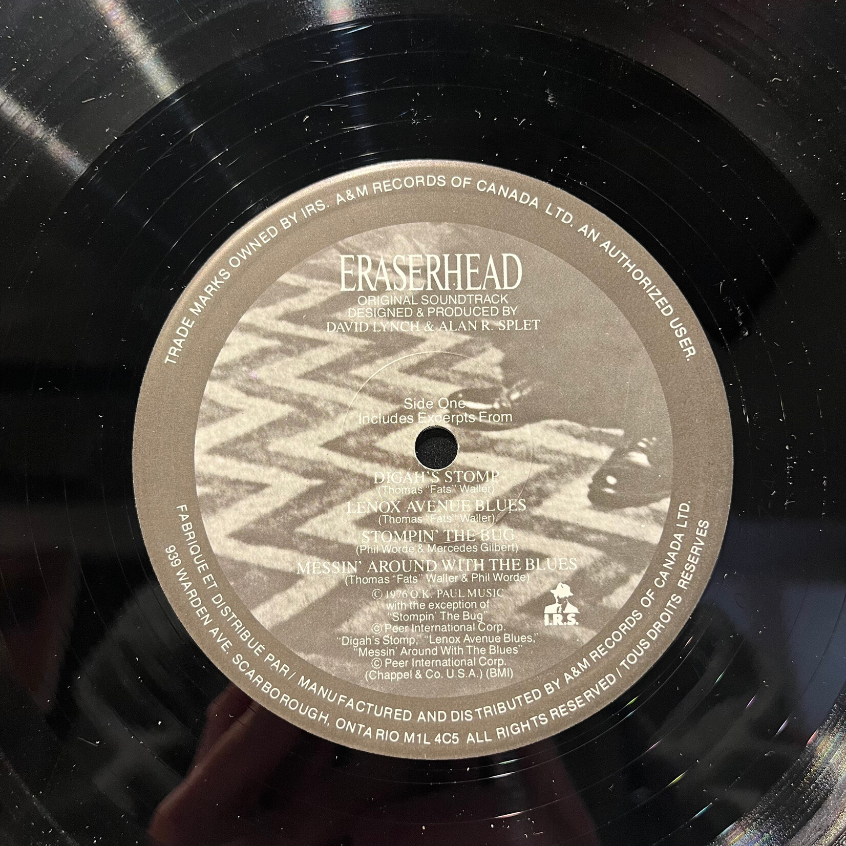 [Kollectible Vinyl] Lynch, David & Alan R. Splet: Eraserhead Original Soundtrack (1982, 1st Issue, w/ Insert, and "The Baby" photo) [I.R.S]