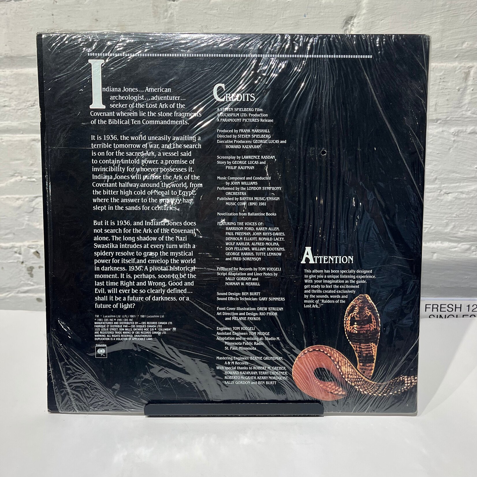 [Kollectible Vinyl] Williams, John: Raiders Of The Lost Ark: The Movie On Record (1981 Issue, in Shrink, w/ Hype Sticker and Book, NM) [COULUMBIA]