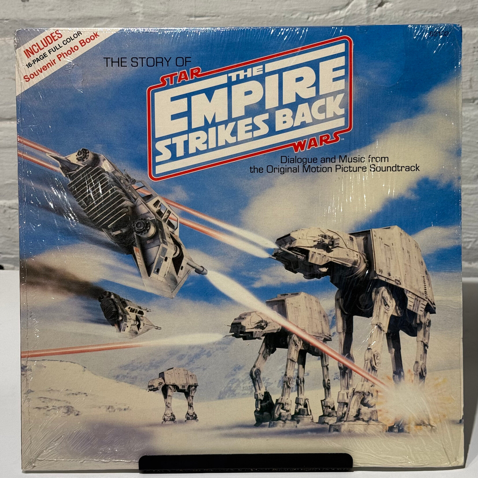 [Kollectible Vinyl] London Symphony Orchestra: The Story Of The Empire Strikes Back (1983, USA, NM-) [BUENA VISTA]