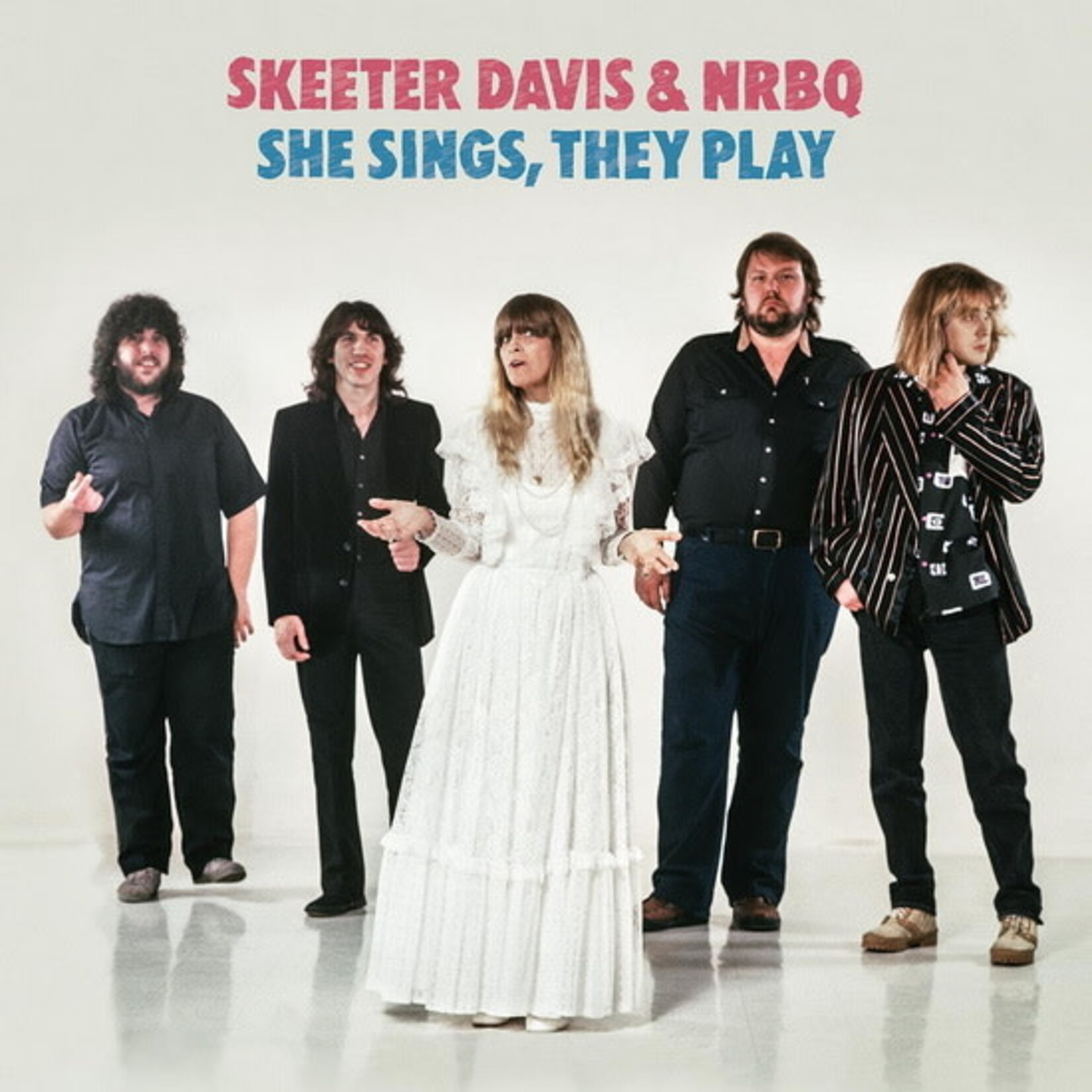 Skeeter Davis & N.R.B.Q. - She Sings, They Play