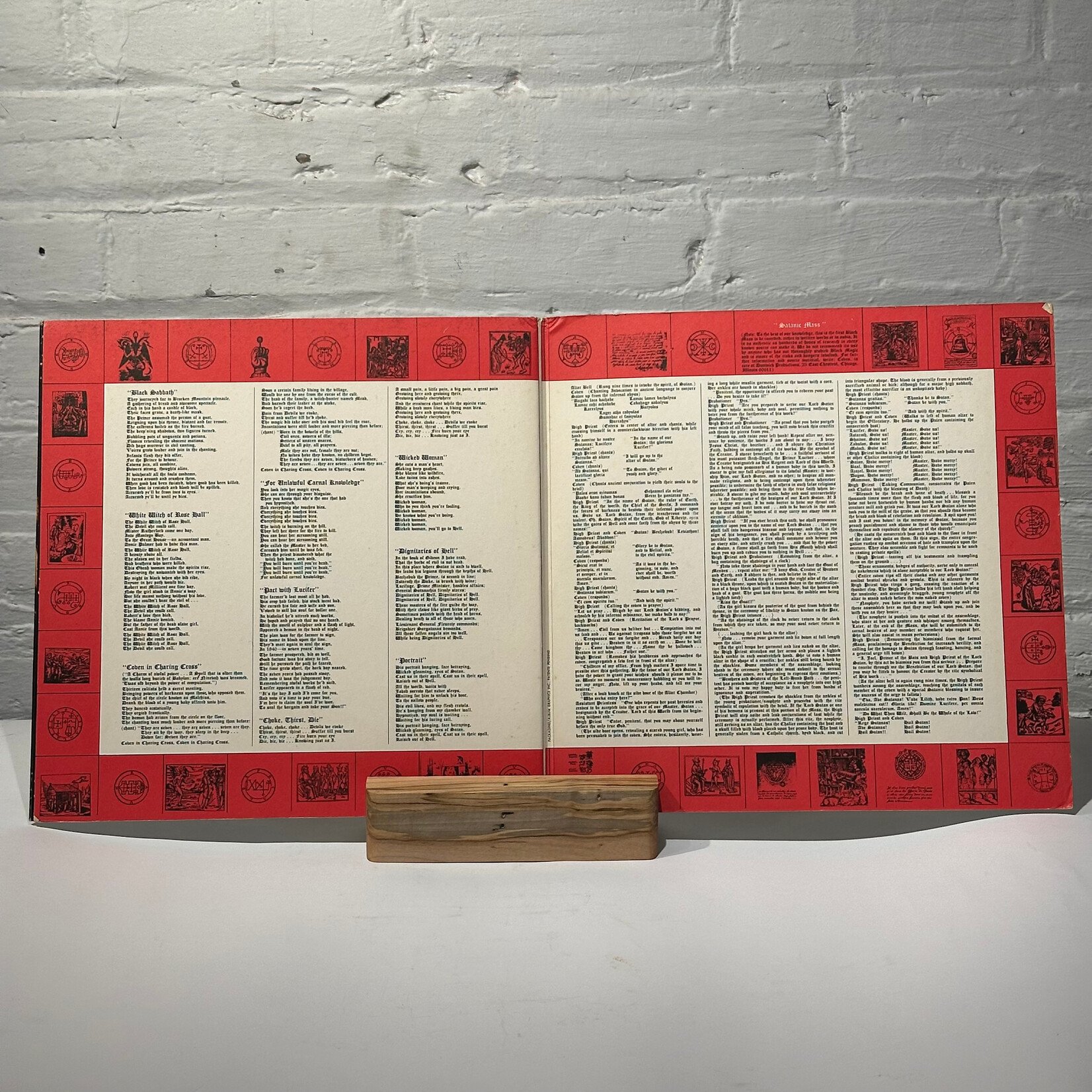 [Kollectible Vinyl] Coven: Witchcraft Destroys Minds & Reaps Souls (1969, CANADA, VG+) [MERCURY]