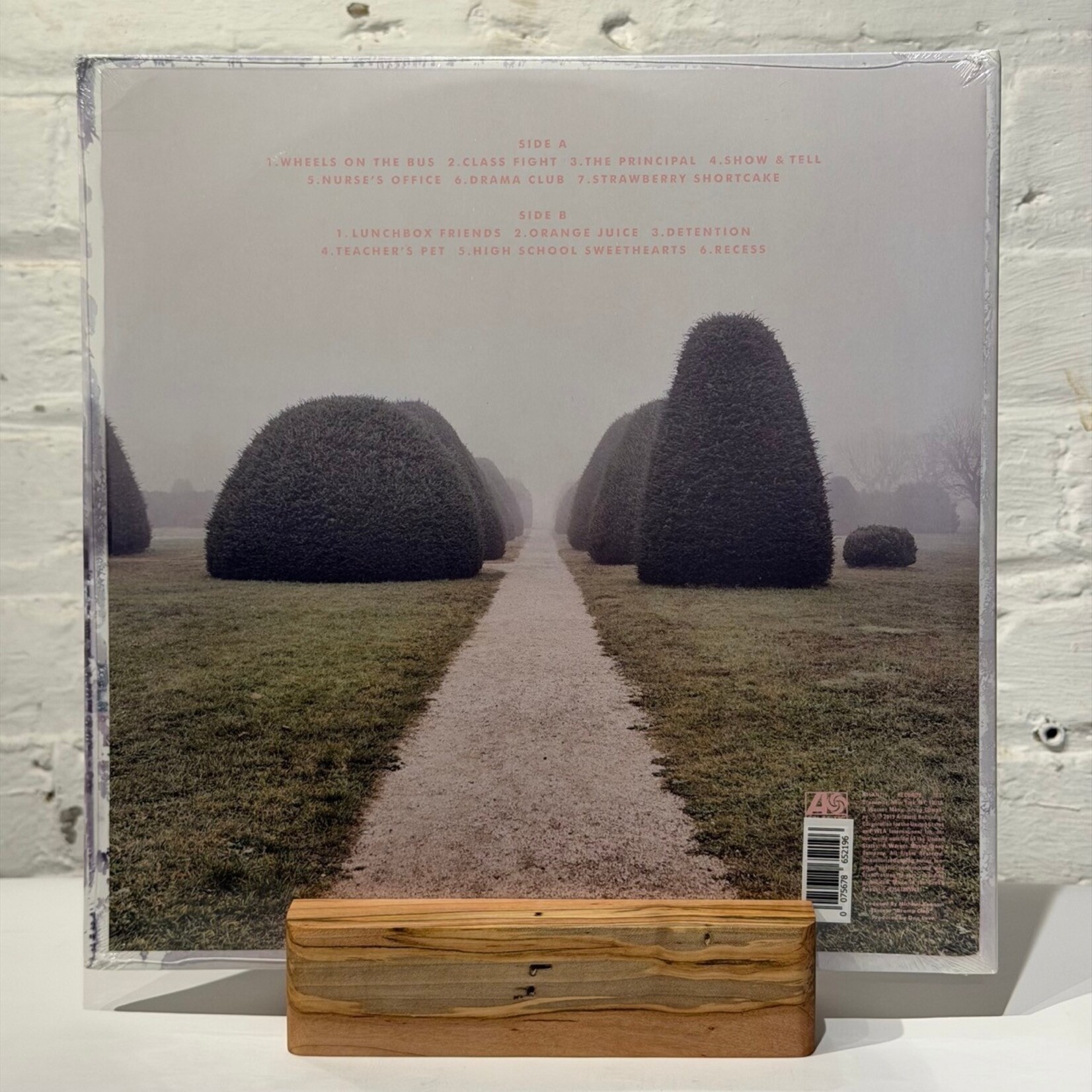 [Kollectible Vinyl] Martinez, Melanie: K-12 (Original 2019 Pressing W/ Heart - Shaped Single, Factory Sealed) [ATLANTIC]