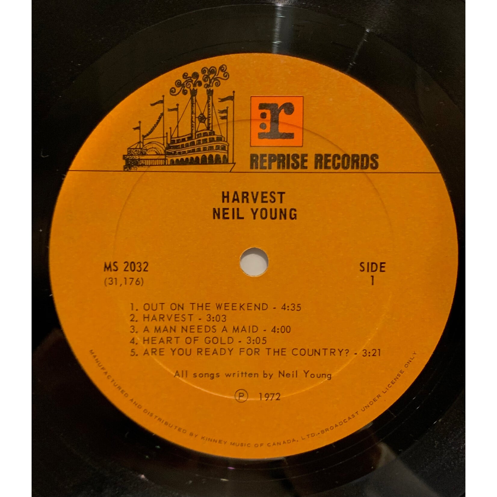 [Kollectible Vinyl] Young, Neil: Harvest (1972, Canada, w/ insert, VG+) [REPRISE]