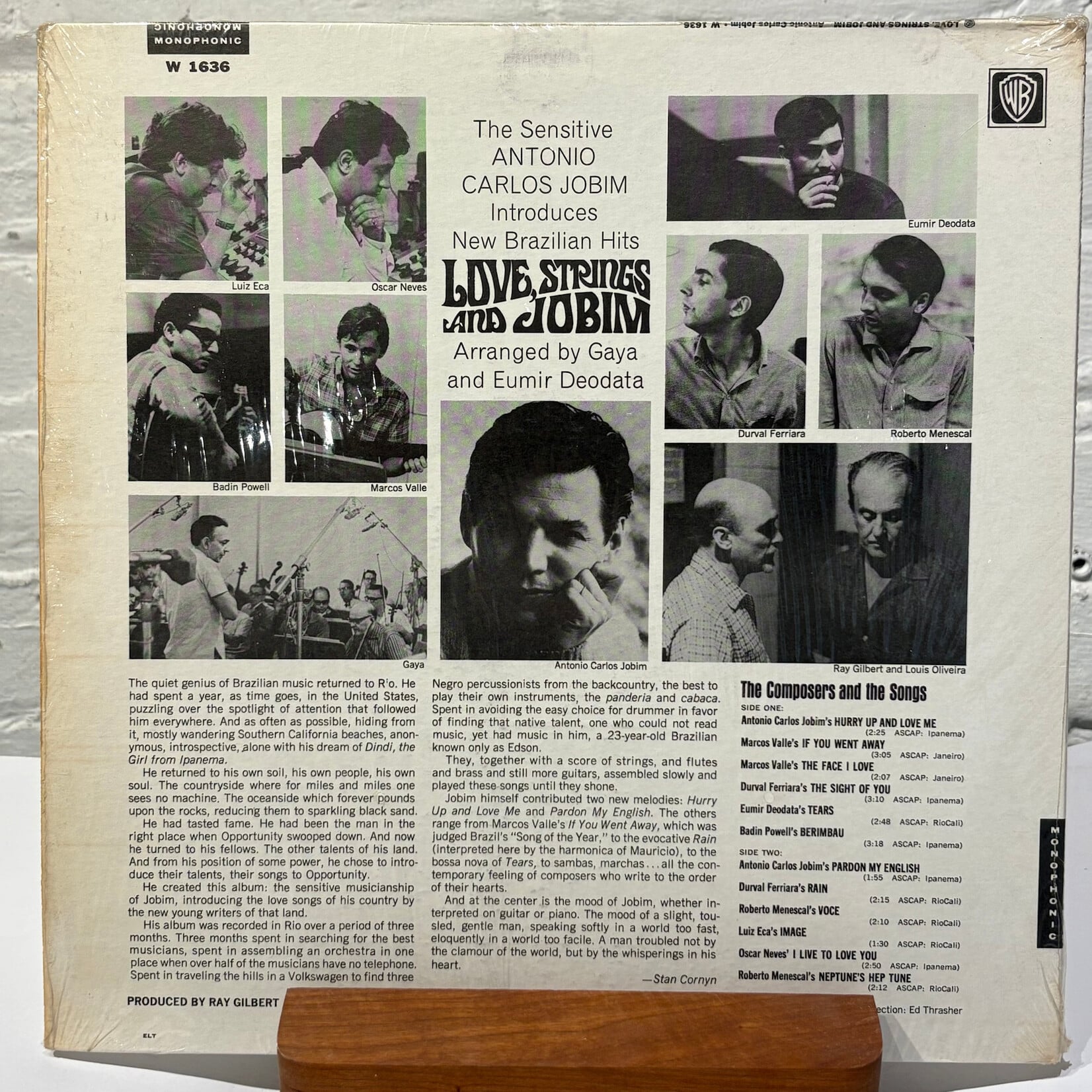 [Nick's Disk Pics] Jobim, Antonio Carlos: Love, Strings and Jobim: The Eloquence of Antonio Carlos Jobim (In Shrink, 2nd Issue, USA, Ex) [WARNER]