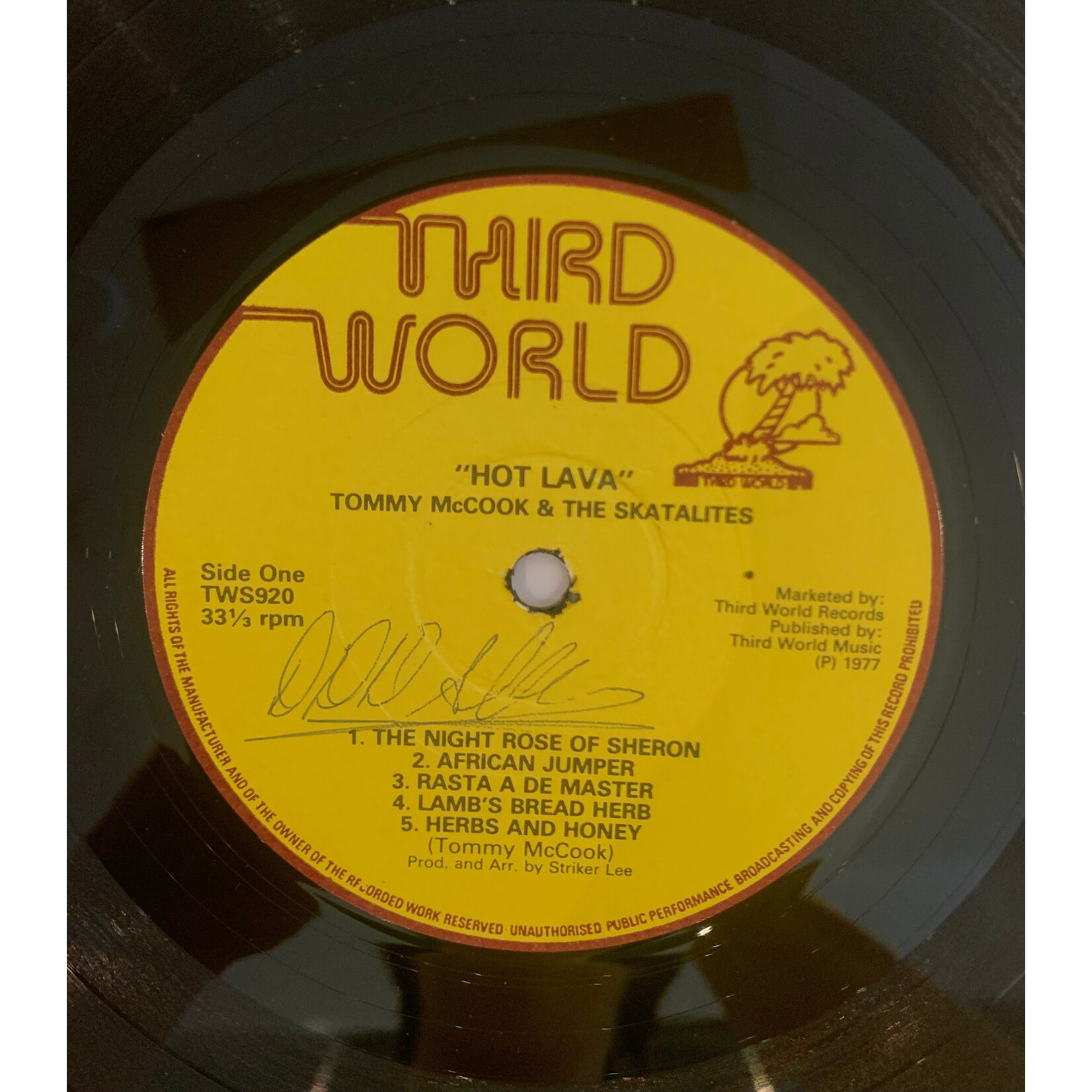 [Kollectible Vinyl] McCook, Tommy: Hot Lava (1977, UK, VG+) [THIRD WORLD]