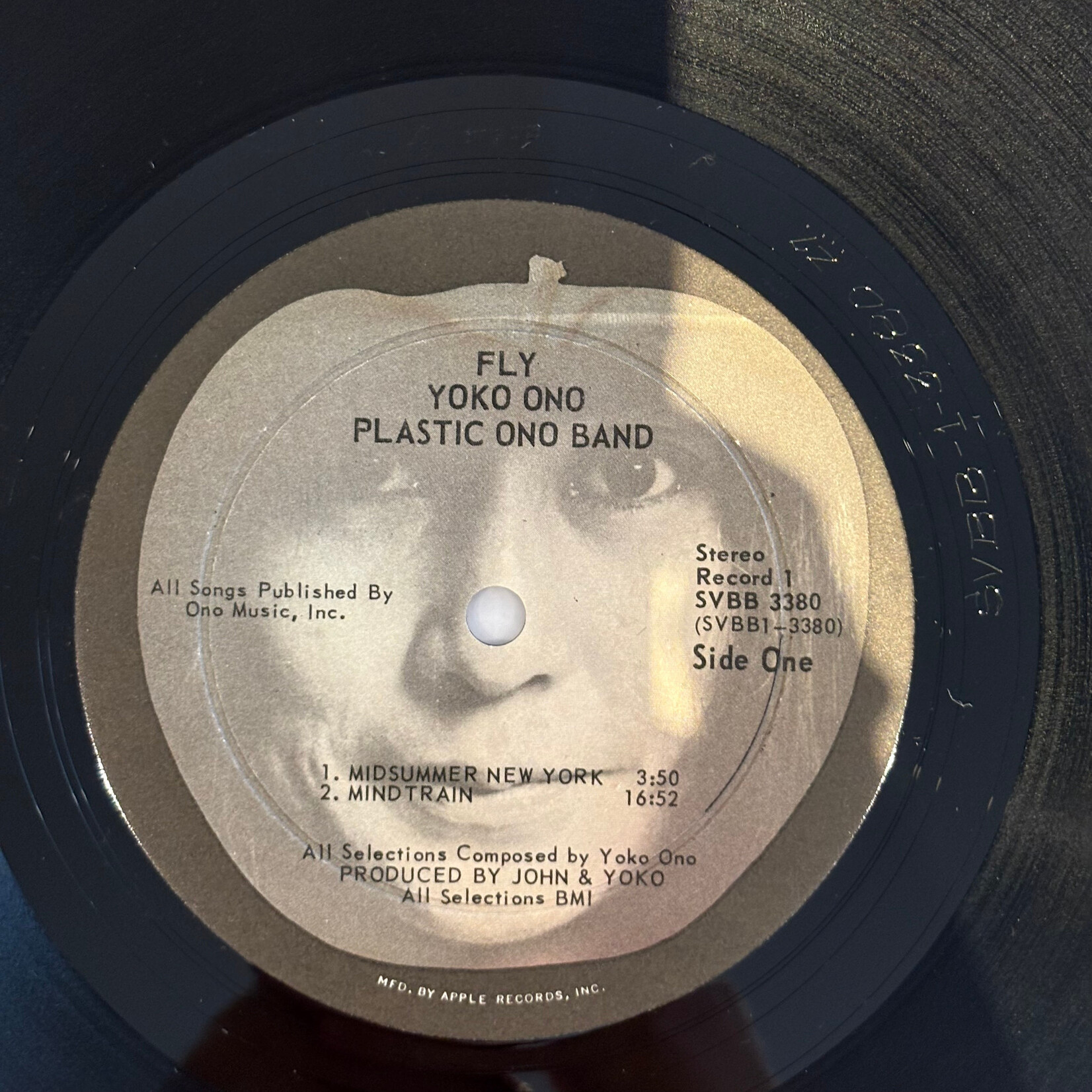 [Kollectible Vinyl] Ono, Yoko : Fly (1971, Canada, VG+) [APPLE]
