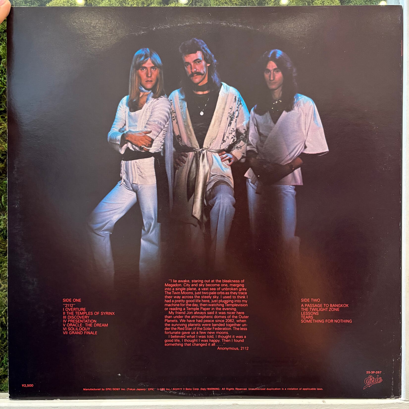 [Nick's Disk Pics] Rush: 2112 (1981, Japan, W/Insert + OBI) [EPIC]