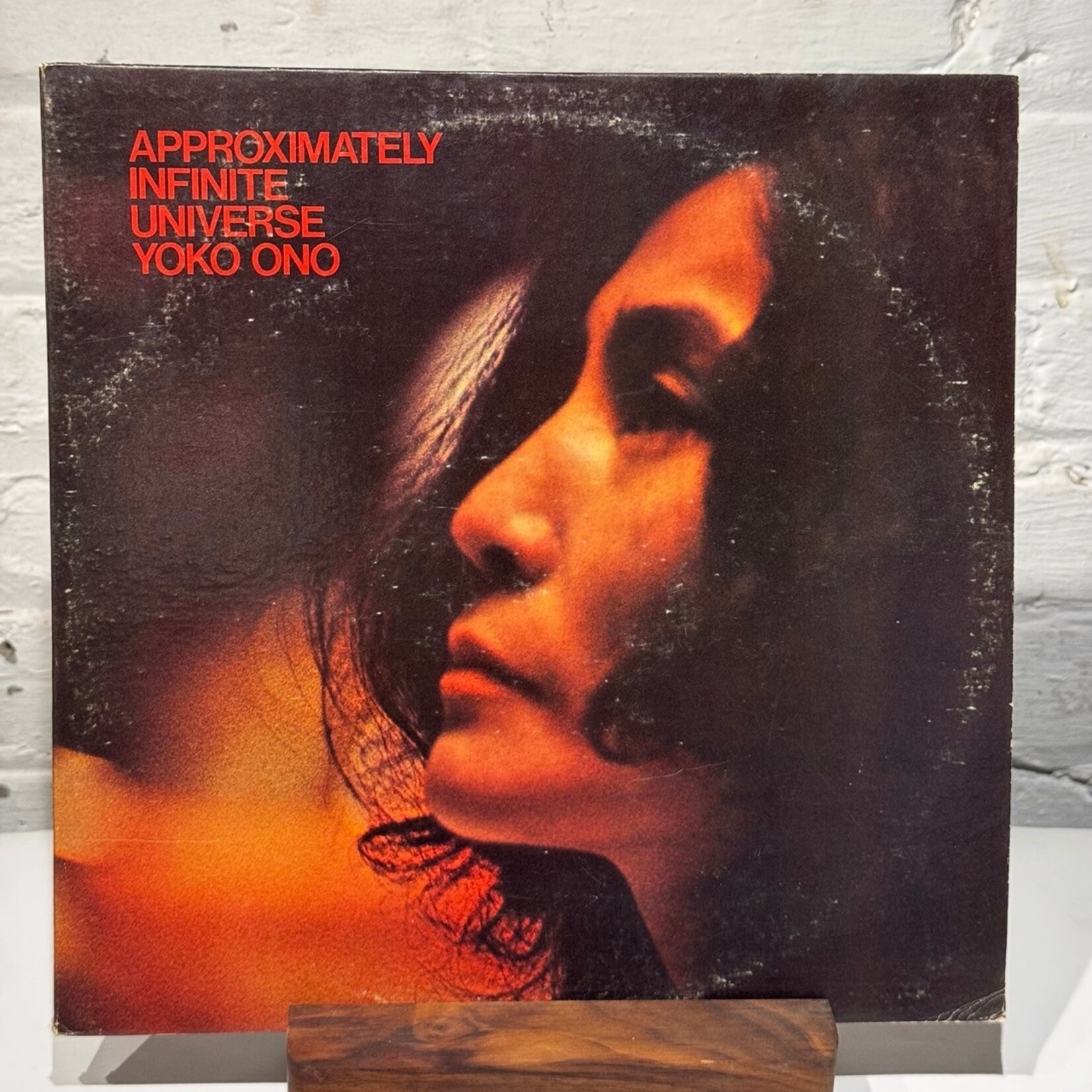 [Nick's Disk Pics] Ono, Yoko: Approximately Infinite Universe (1973, USA, VG+) [APPLE]