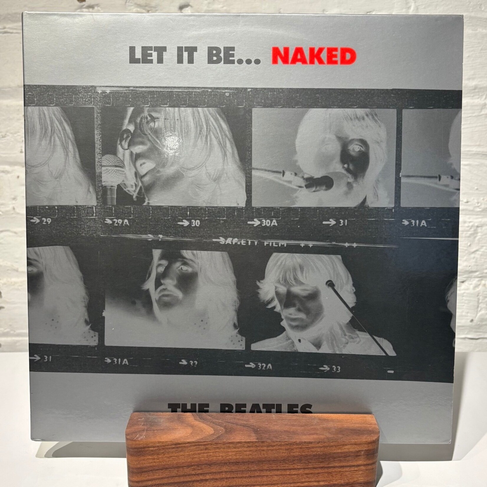 [Nick's Disk Pics] Beatles: Let It Be... Naked (2003, Europe, Fully Loaded, VG+) [APPLE]