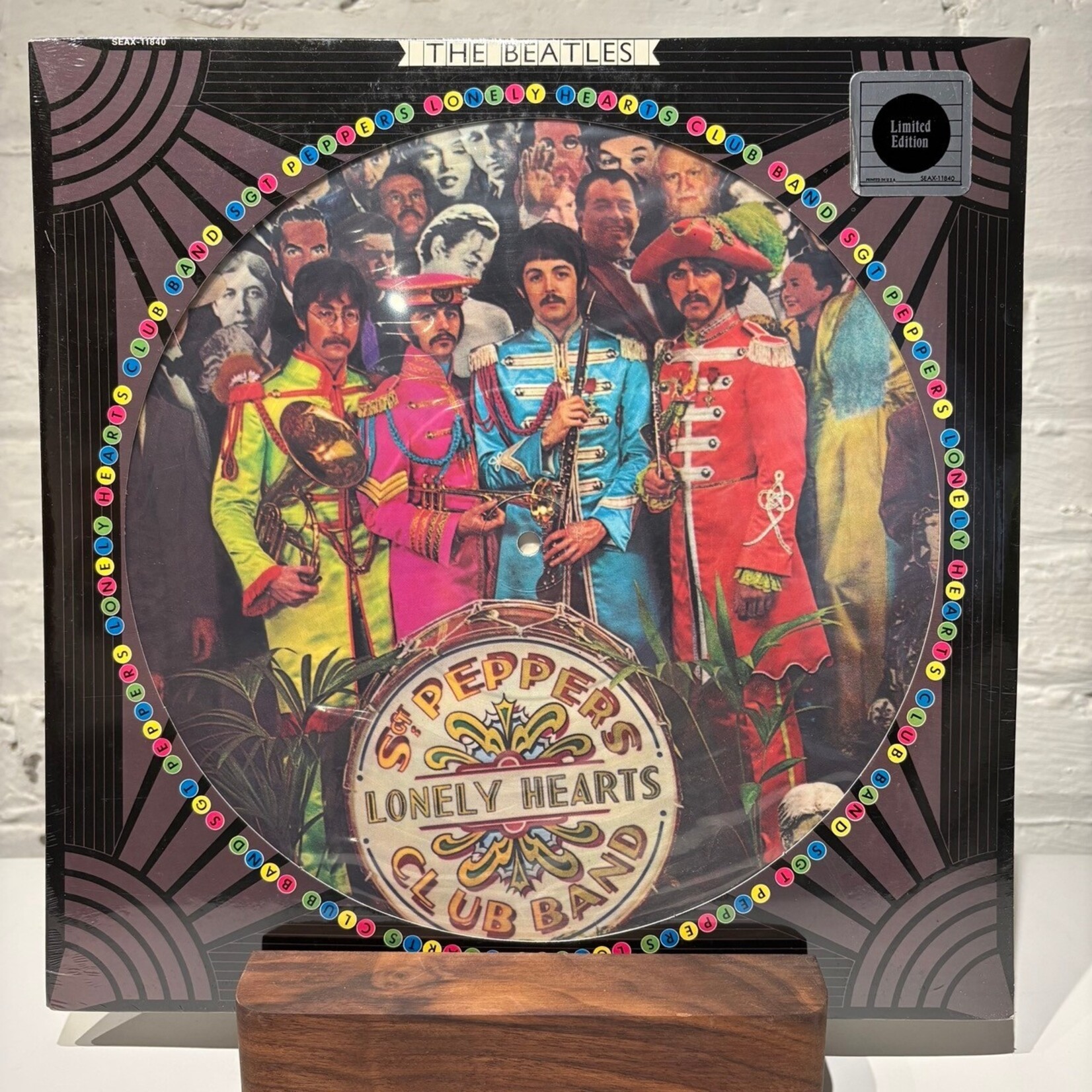 [Nick's Disk Pics] Beatles: Sgt. Pepper's Lonely Hearts Club Band (1978, USA, Picture Disc, SEALED) [CAPITOL]