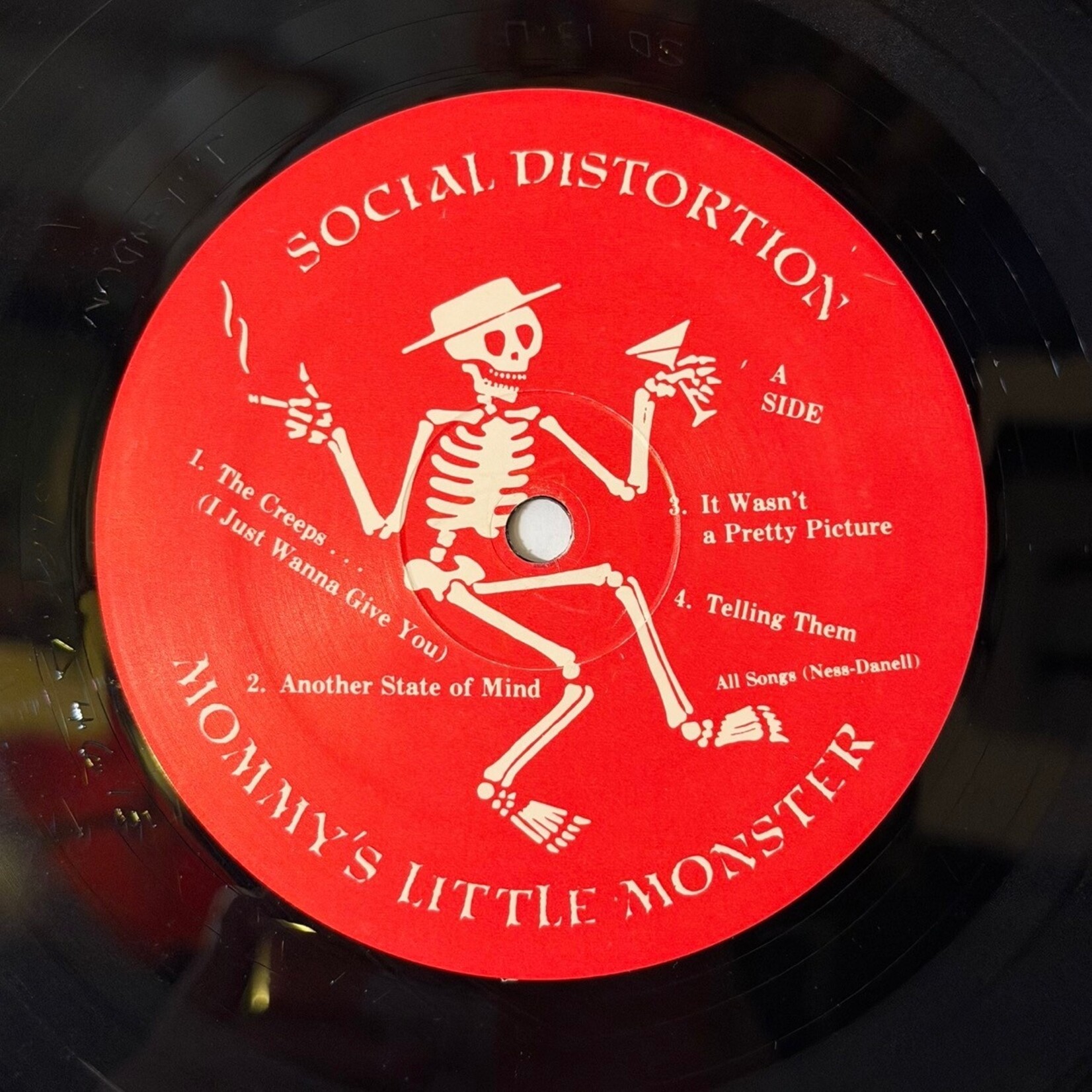 [Kollectible Vinyl] Social Distortion: Mommy's Little Monster (1983, USA, Gatefold, VG)