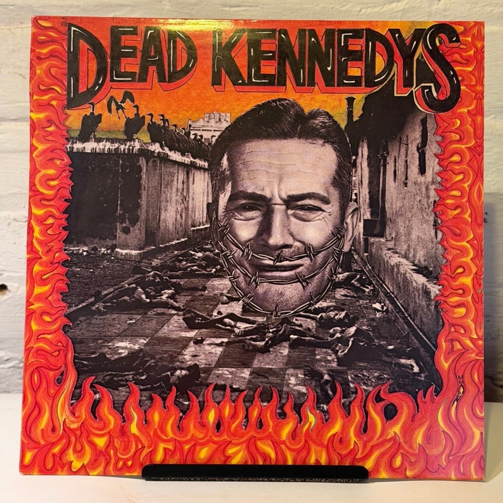 [Kollectible Vinyl] Dead Kennedys: Give Me Convenience Or Give Me Death (1987, CANADA, w/ Flexi and Insert, VG+) [FRINGE]