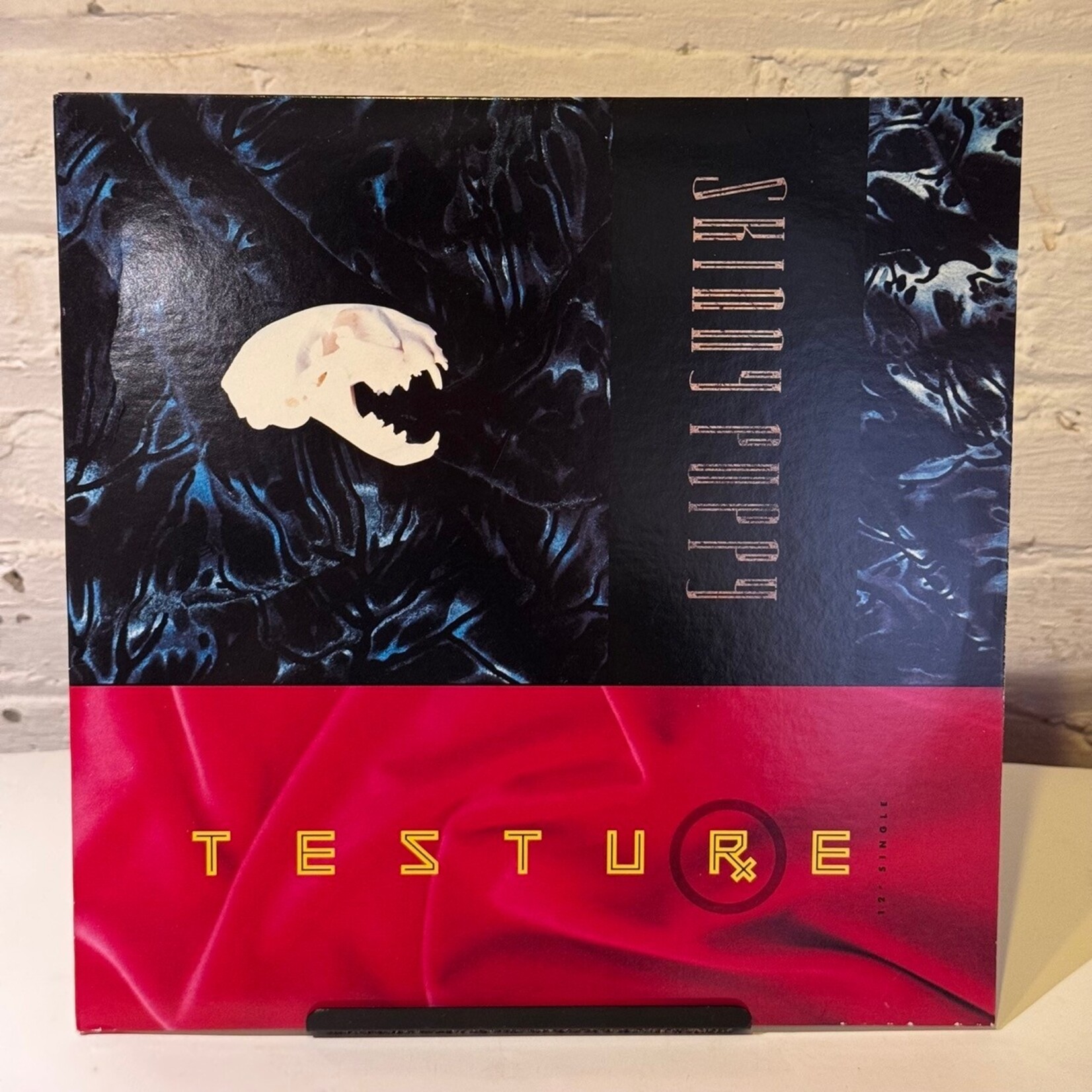 [Kollectible Vinyl] Skinny Puppy: Testure (1989, USA, 12" Red wax, Ricardocore) [CAPITOL]