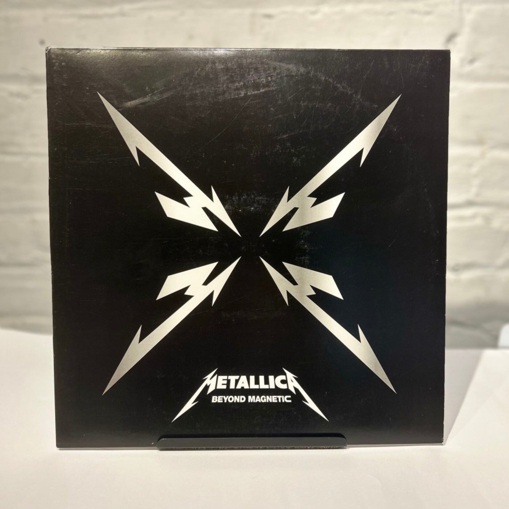 [Kollectible Vinyl] Metallica: Beyond Magnetic ( 2012, USA, Limited Edition Silver Wax, VG+) [WARNER]