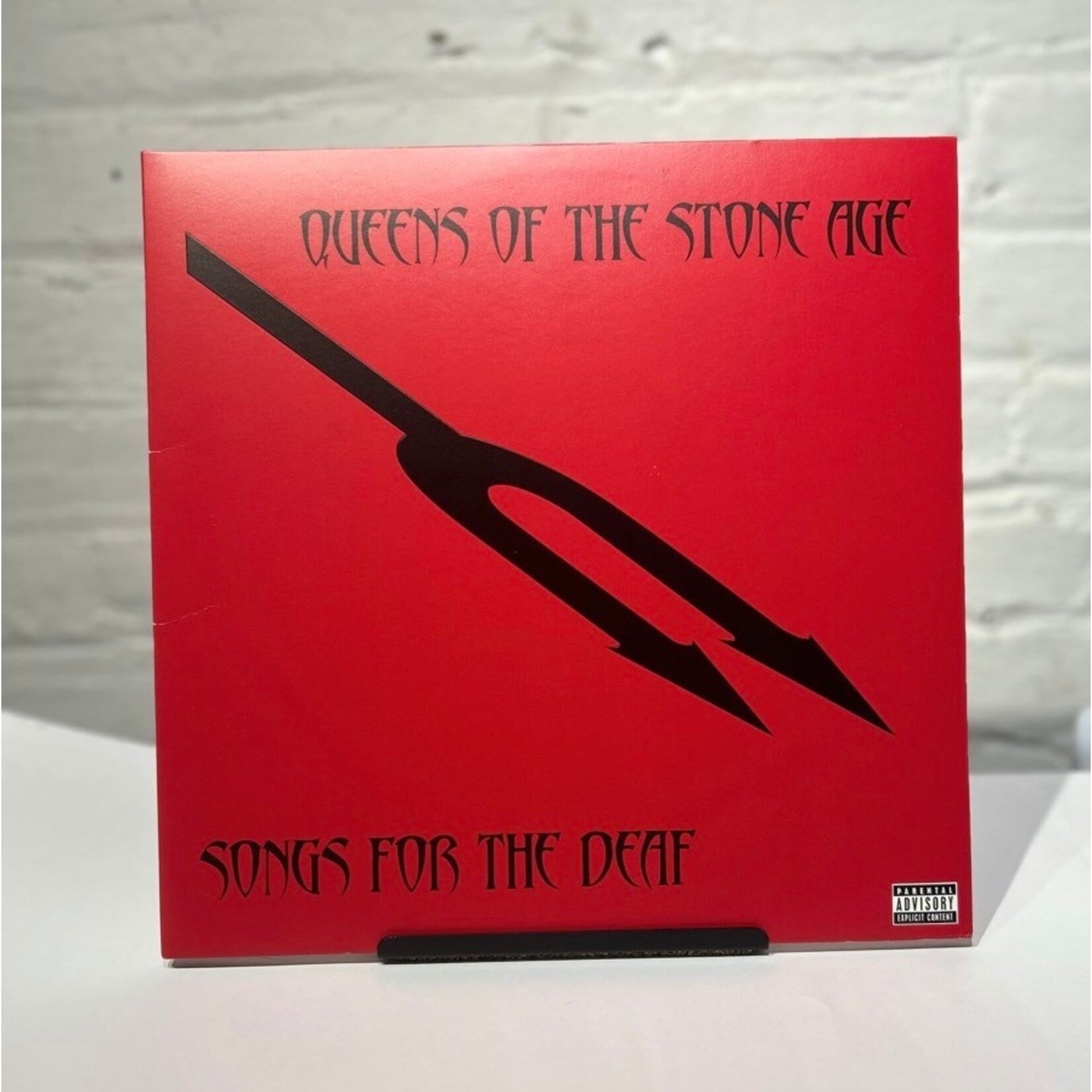 [Kollectible Vinyl] Queens of the Stone Age: Songs For The Deaf (2019, USA, Red/Black Inserts, Vinyl Me Please Edition, Ex) [INTERSCOPE]