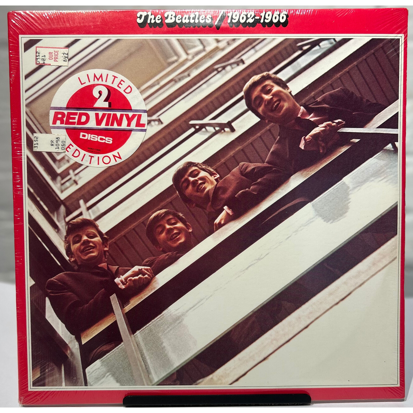 [Kollectible Vinyl] Beatles: 1962-1966 (1978, USA, Ltd. Ed. Red Wax, Sealed) [CAPITOL]