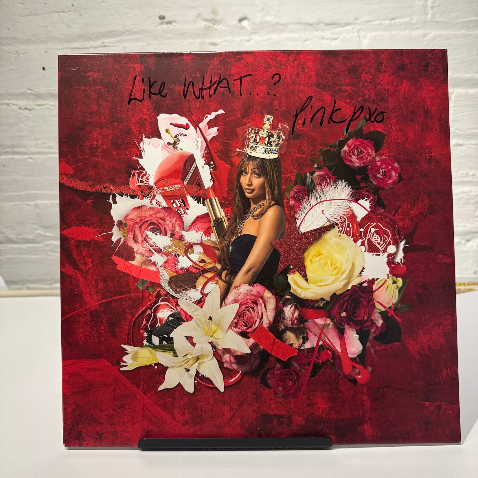[Pop Girl] PinkPantheress: Fancy That (2025, Europe, Signed... innit?, Red Wax, VG+) [WARNER]