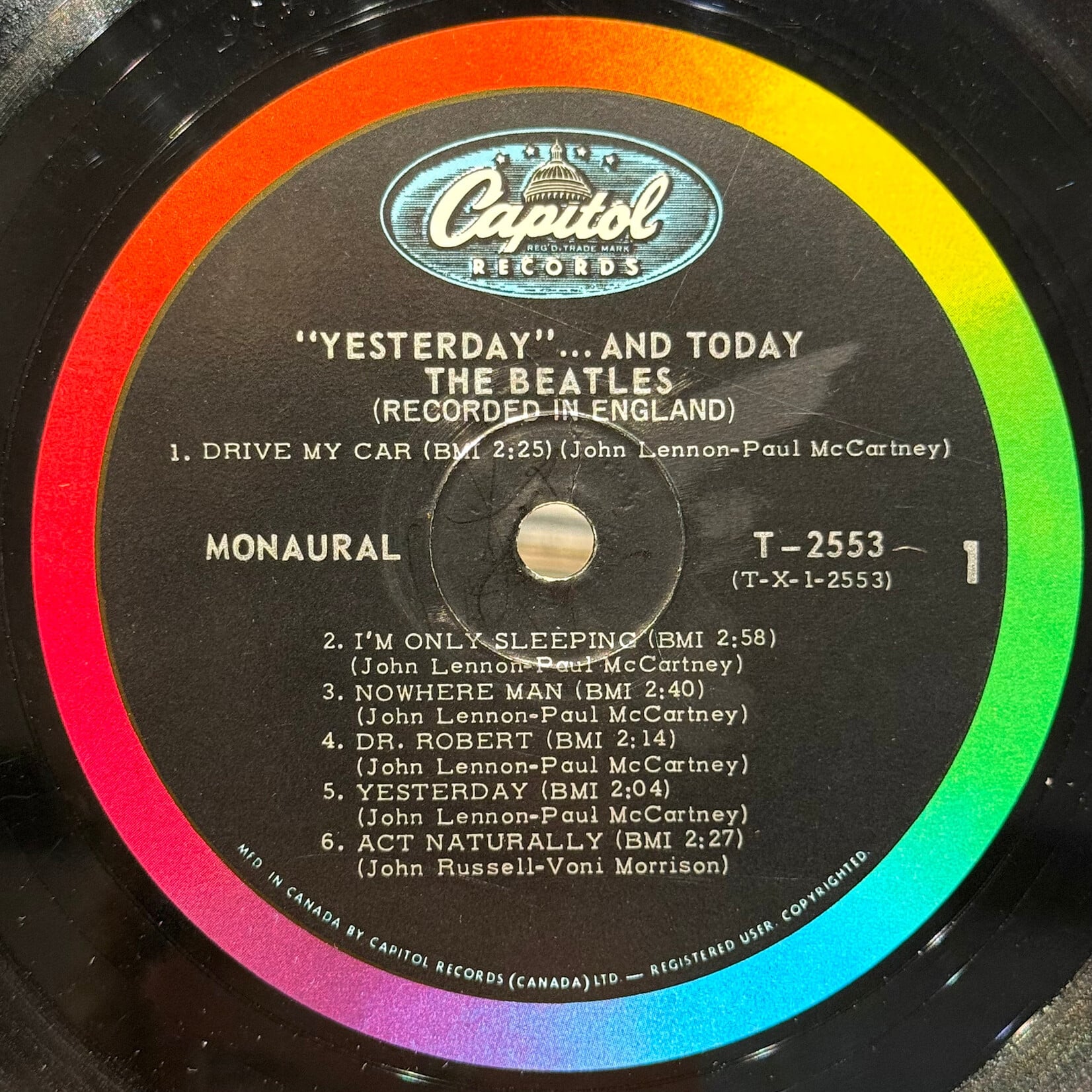 [Kollectible Vinyl] Bealtes: Yesterday and Today (1966, Canada, Mono, VG+) [CAPITOL]