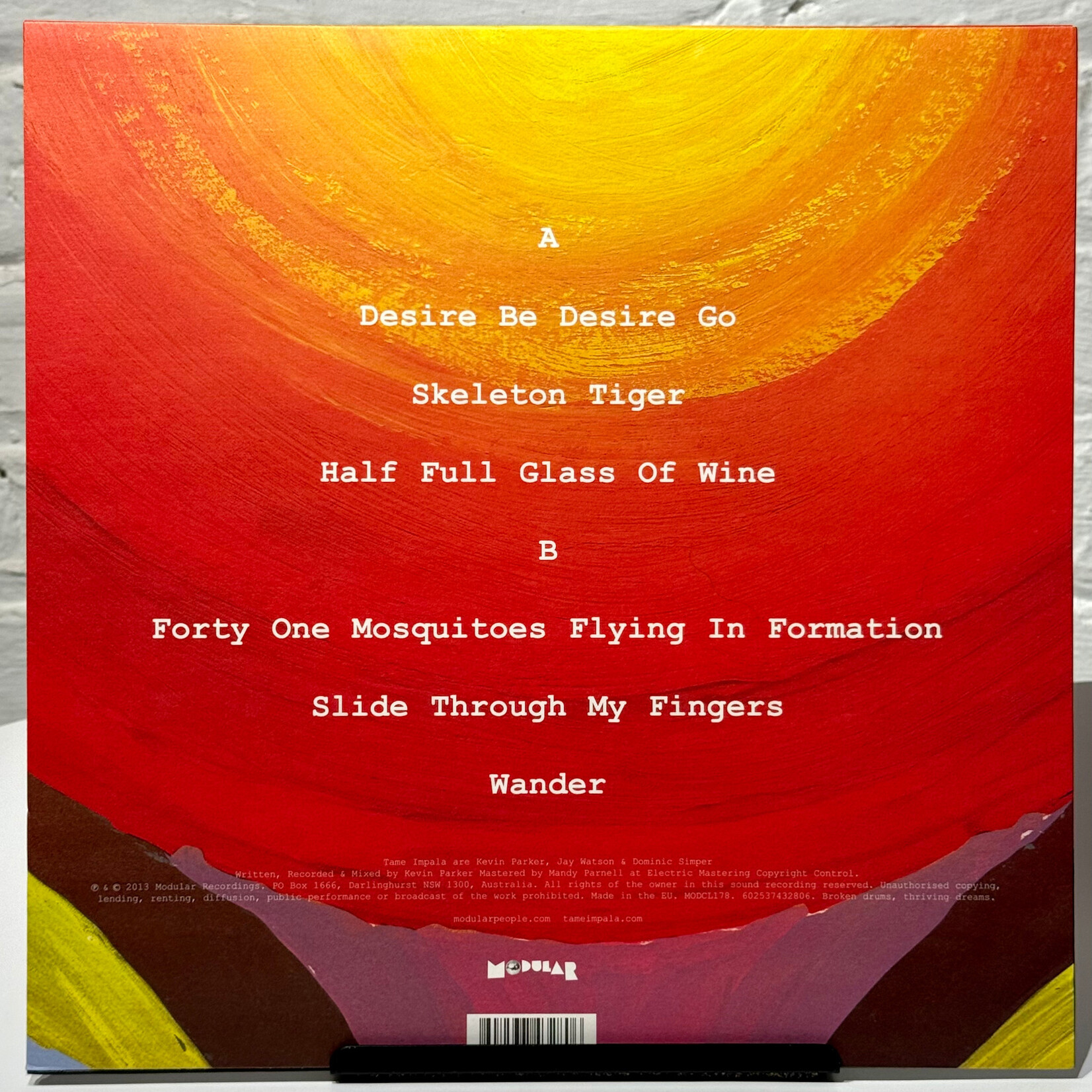 [Kollectible Vinyl] Tame Impala: Tame Impala (2013, Europe, MPO Press) [MODULAR]