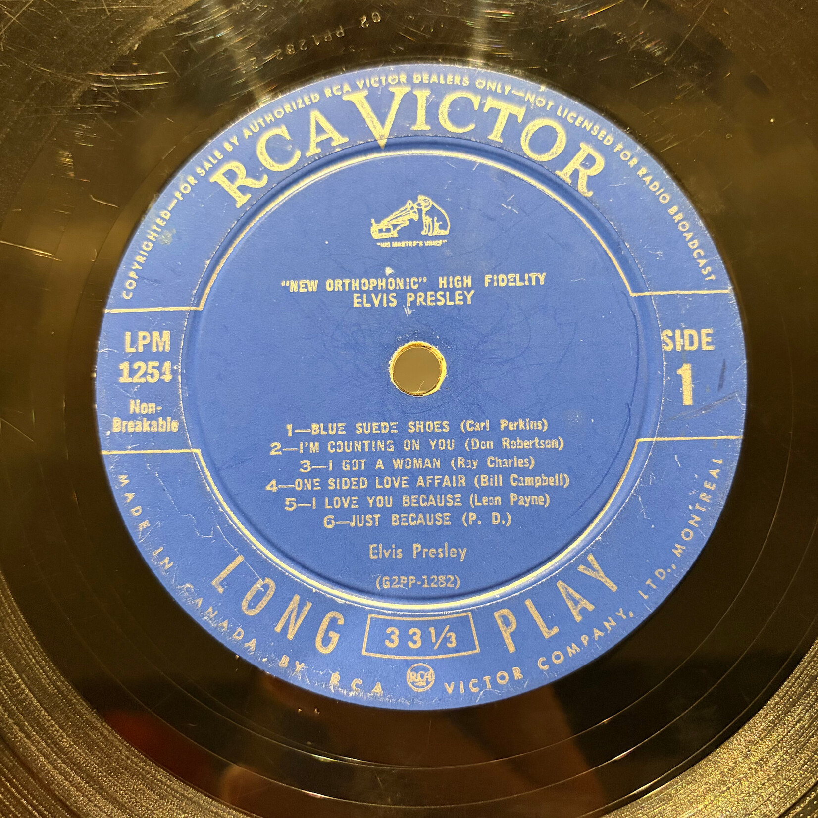 [Kollectible Vinyl] Presley, Elvis: Self-Titled (1956, Canada, Blue Label, G+) [RCA]