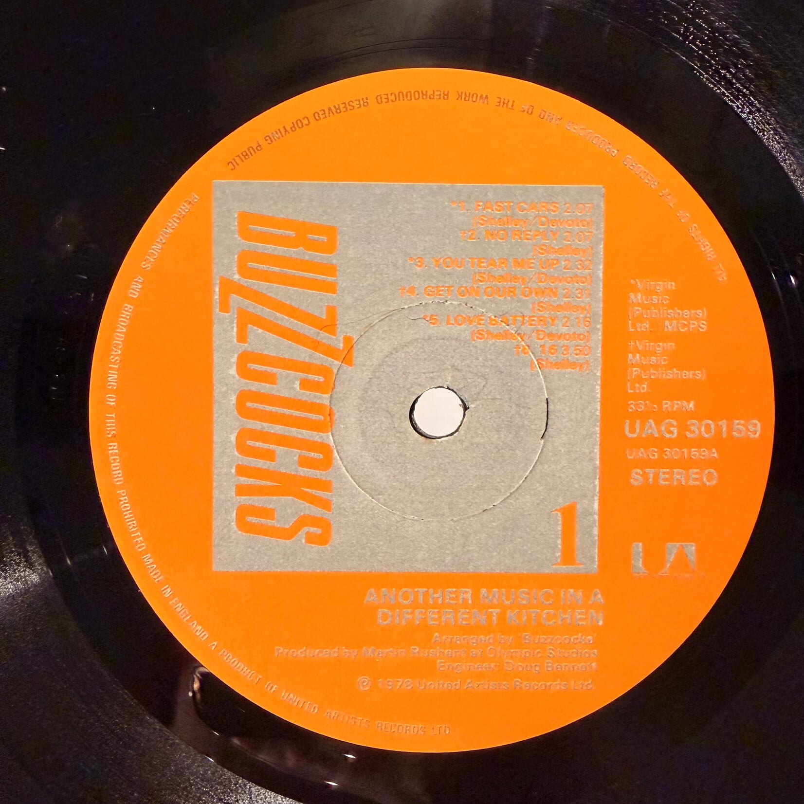 [Kollectible Vinyl] Buzzcocks: Another Music In A Different Kitchen (1978, UK, w/ inner, Porky Prime Cut, Ex) [UNITED ARTISTS]