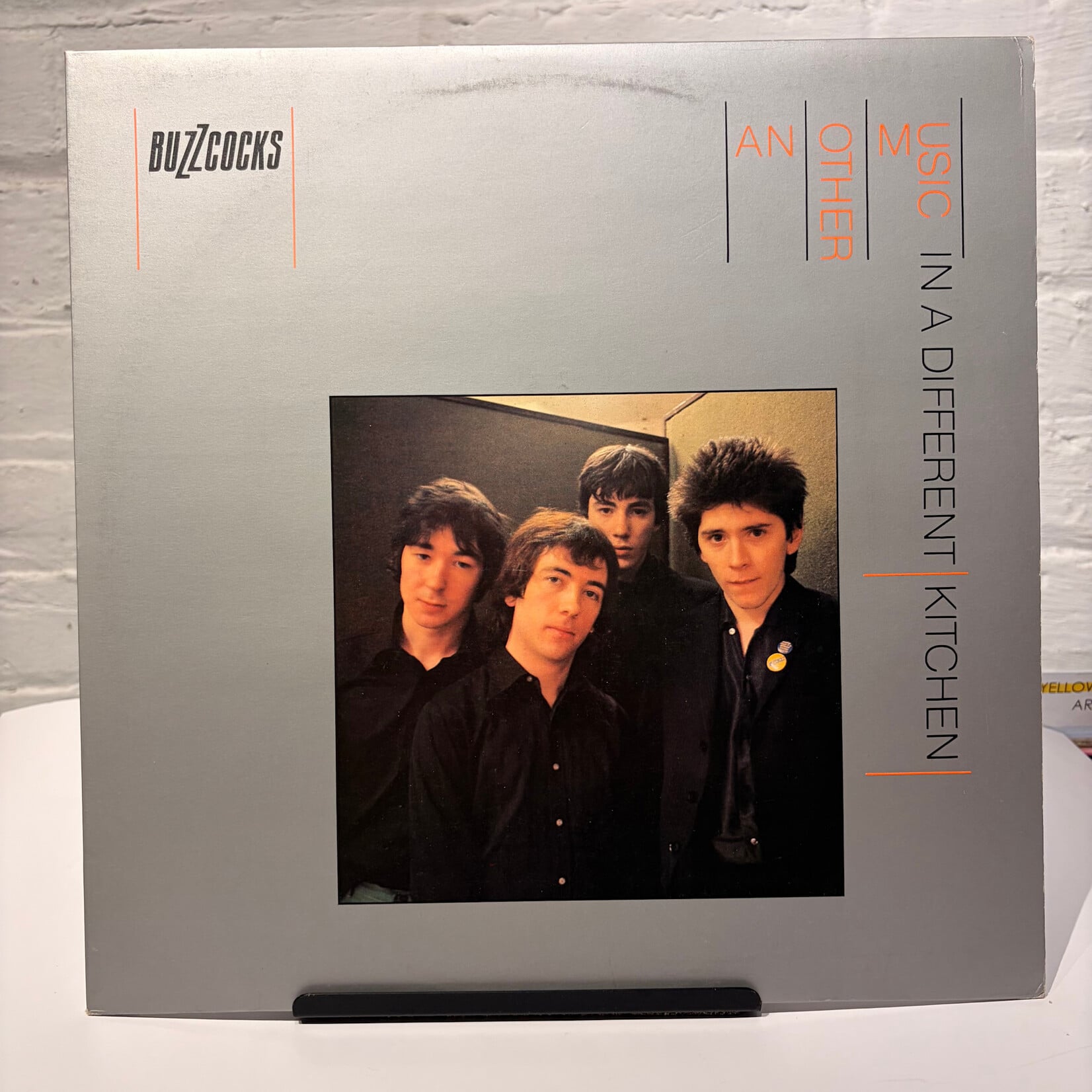 [Kollectible Vinyl] Buzzcocks: Another Music In A Different Kitchen (1978, UK, w/ inner, Porky Prime Cut, Ex) [UNITED ARTISTS]