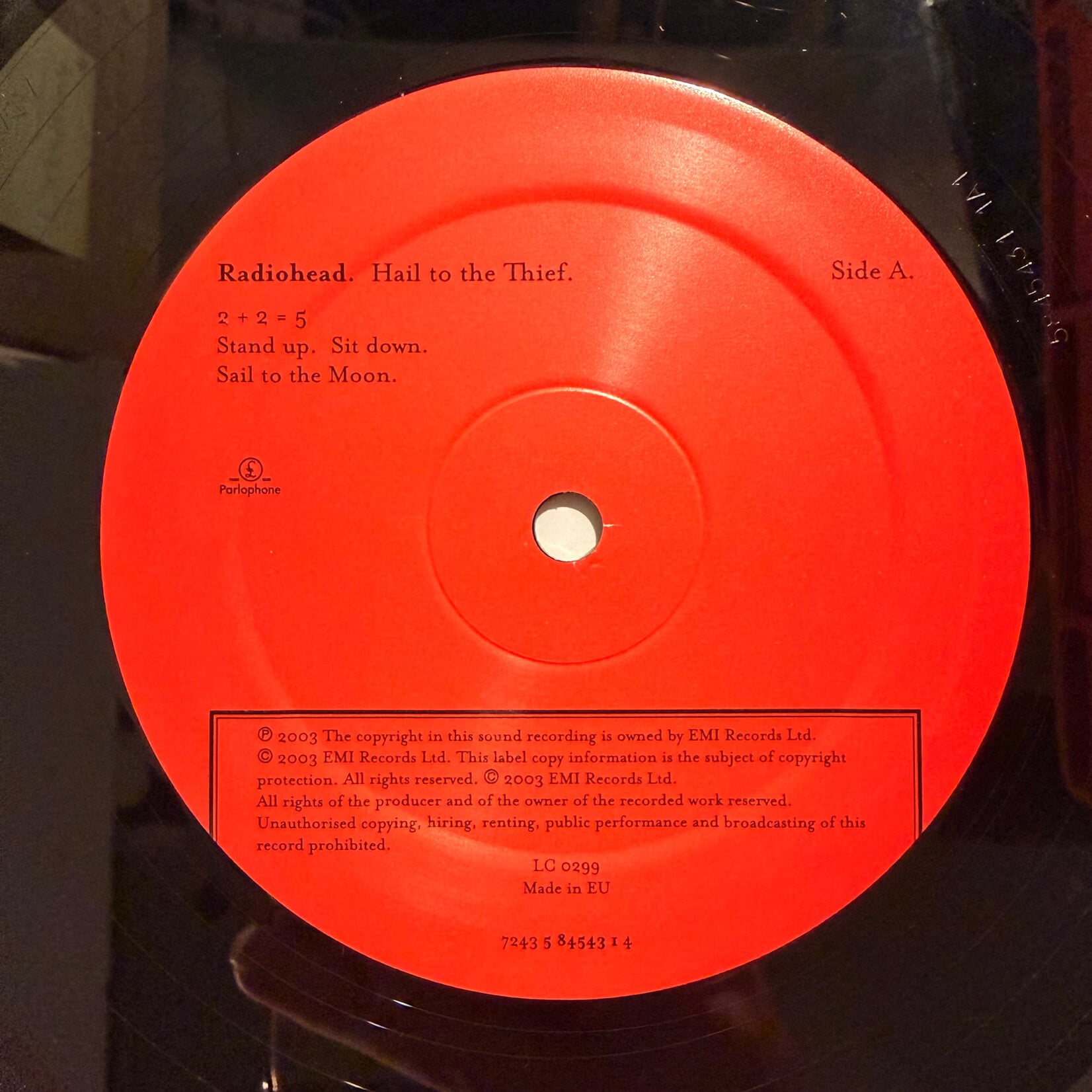 [Kollectible Vinyl] Radiohead: Hail to the Thief (2003, Europe, w/ inners, "Adam Le Chie" Matrix, Ex) [PARLOPHONE]
