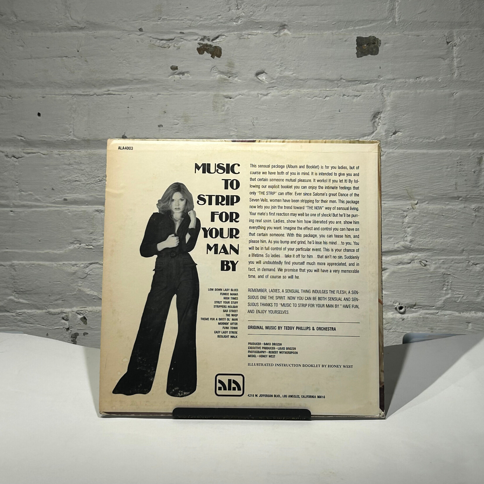 Teddy Phillips And His Orchestra - Music To Strip For Your Man By (1973, USA w/Booklet, VG+)