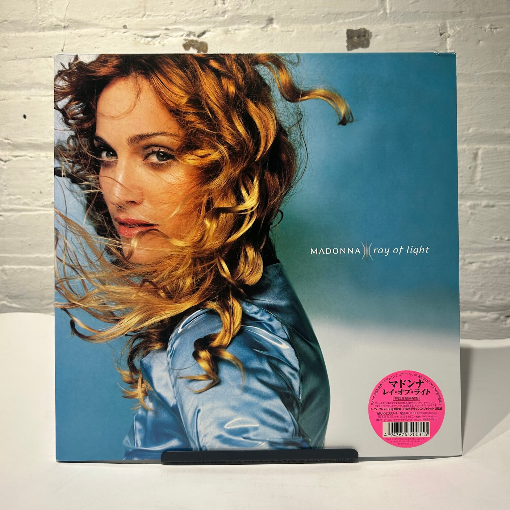 Madonna: Ray of Light (1998, Japan, Limited Edition w/Insert, VG+) [WARNER]